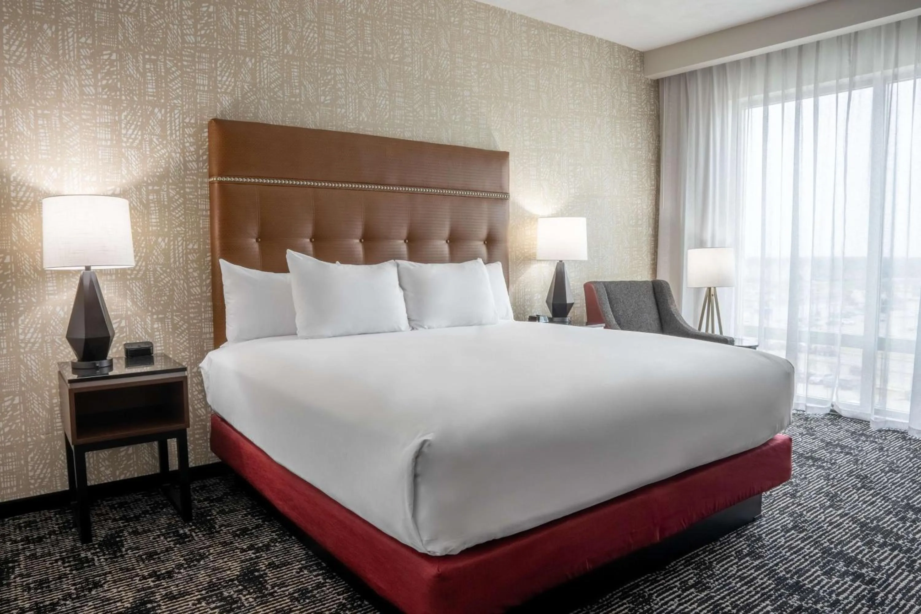 Bedroom, Bed in Drury Plaza Hotel College Station