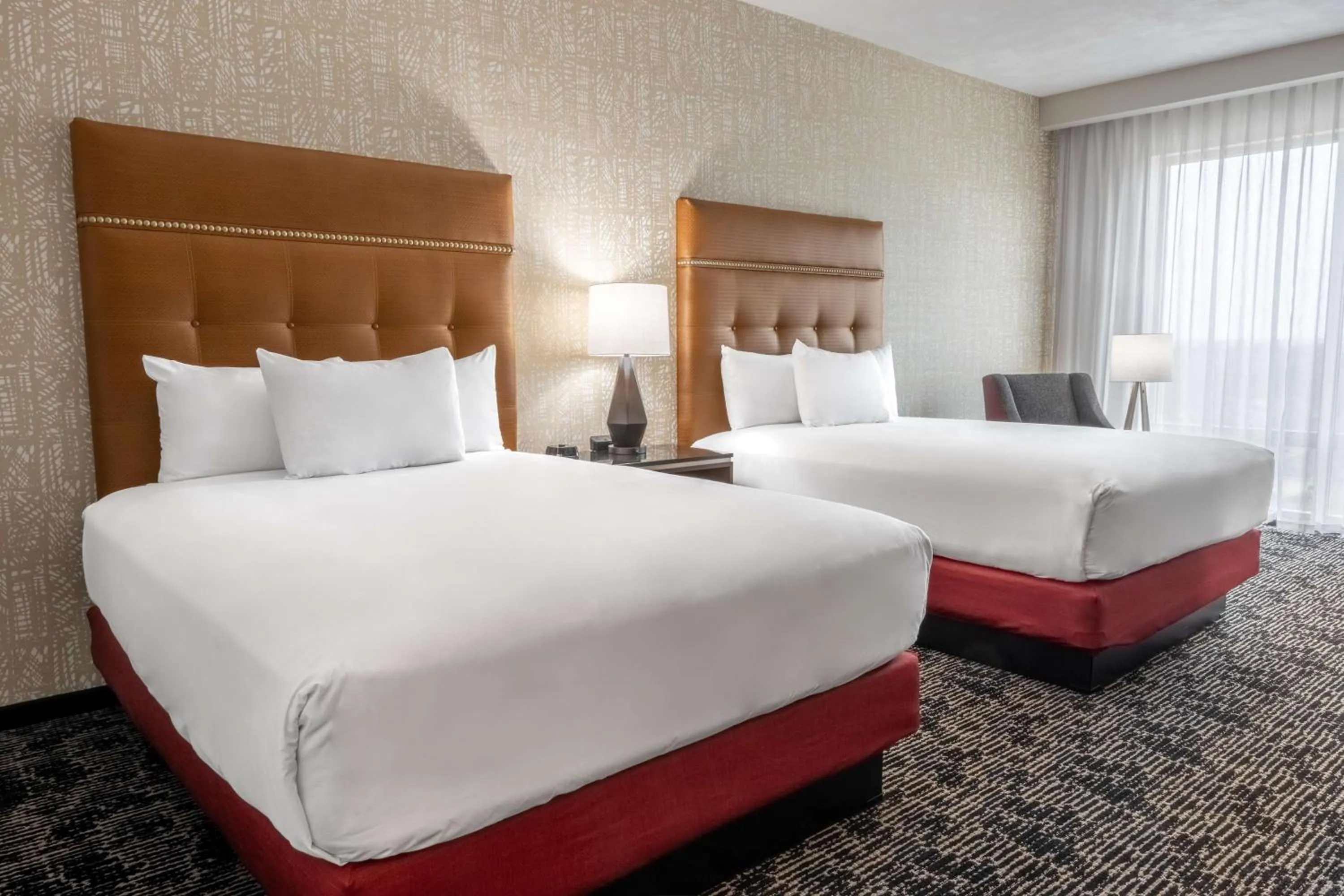 Bedroom, Bed in Drury Plaza Hotel College Station