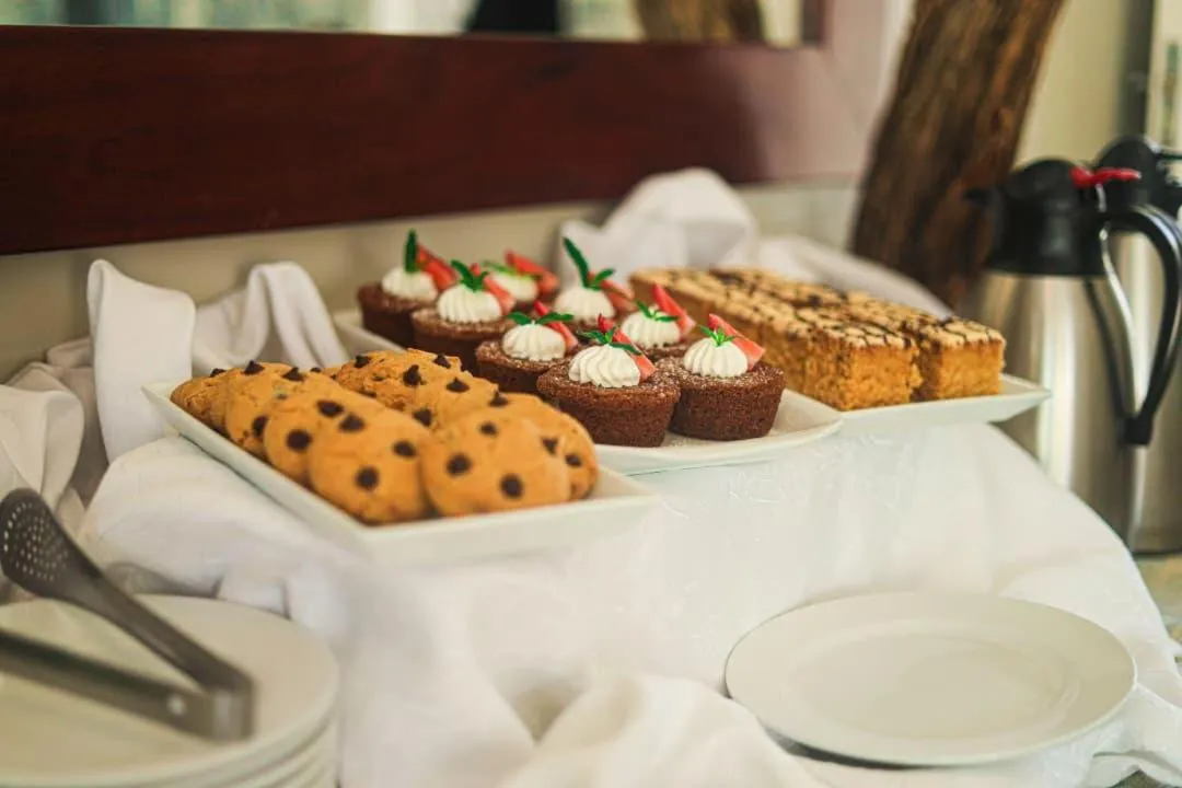 Breakfast in Pemabwe Guest Lodge