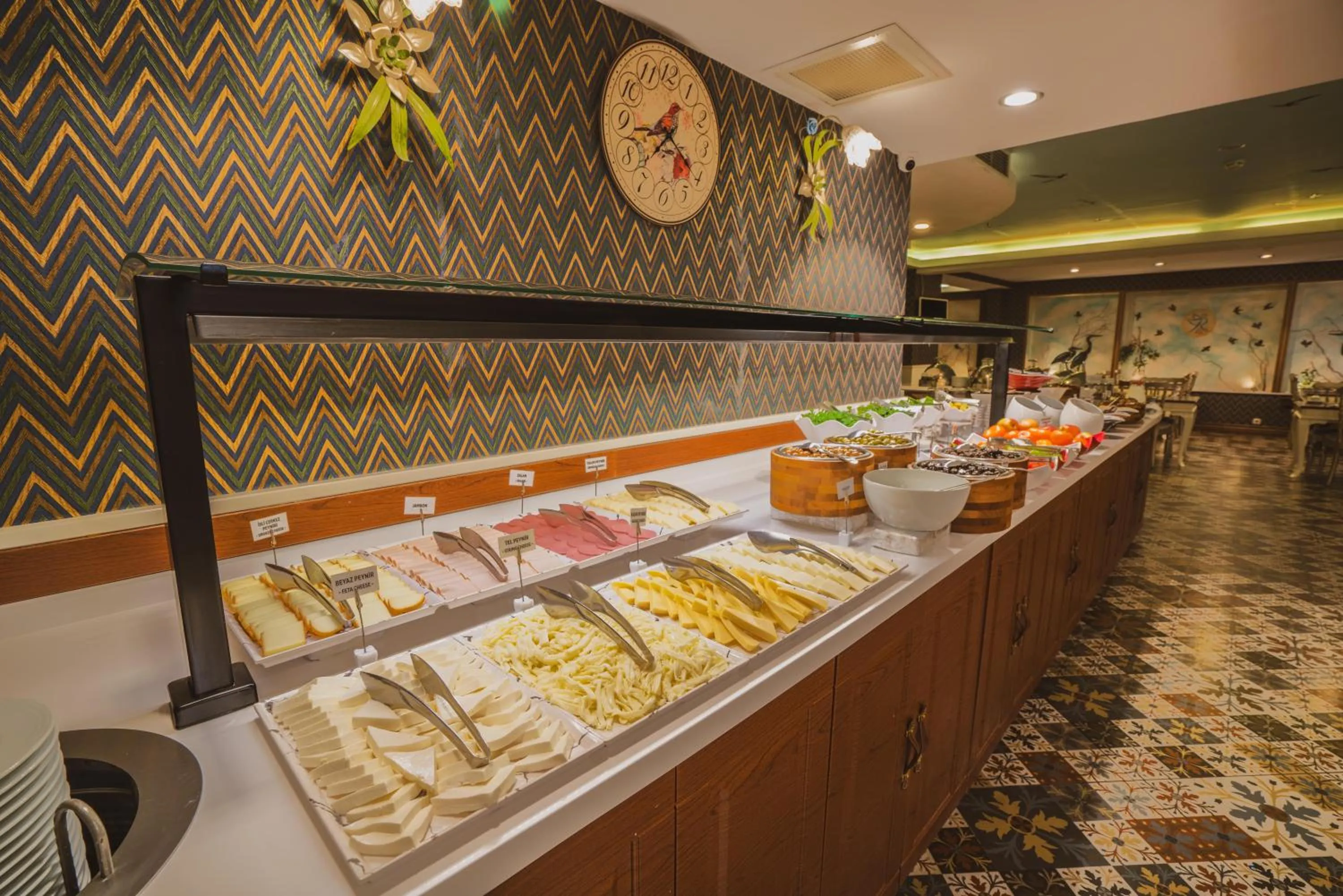 Buffet breakfast in Raymar Hotels Ankara