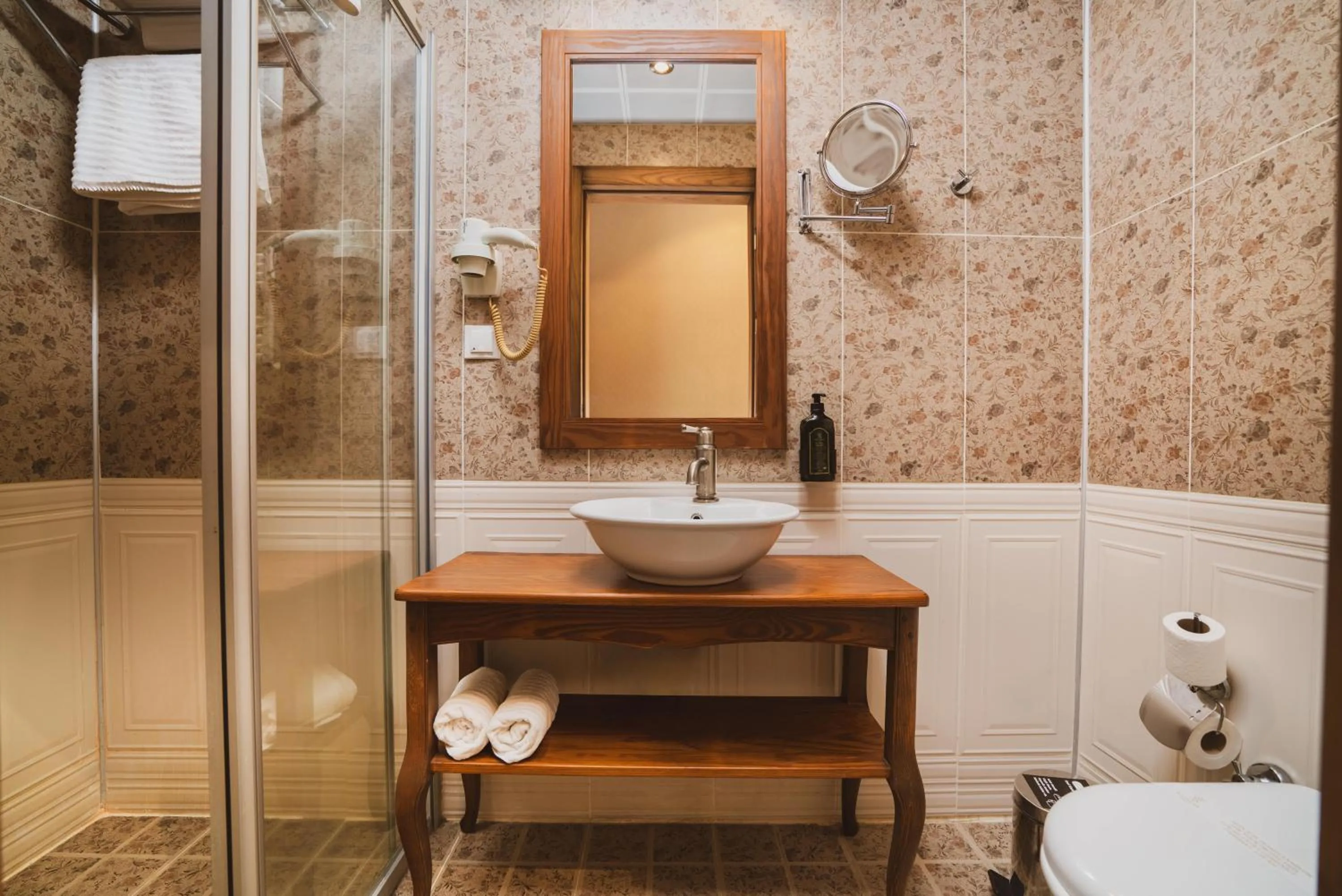 Bathroom in Raymar Hotels Ankara