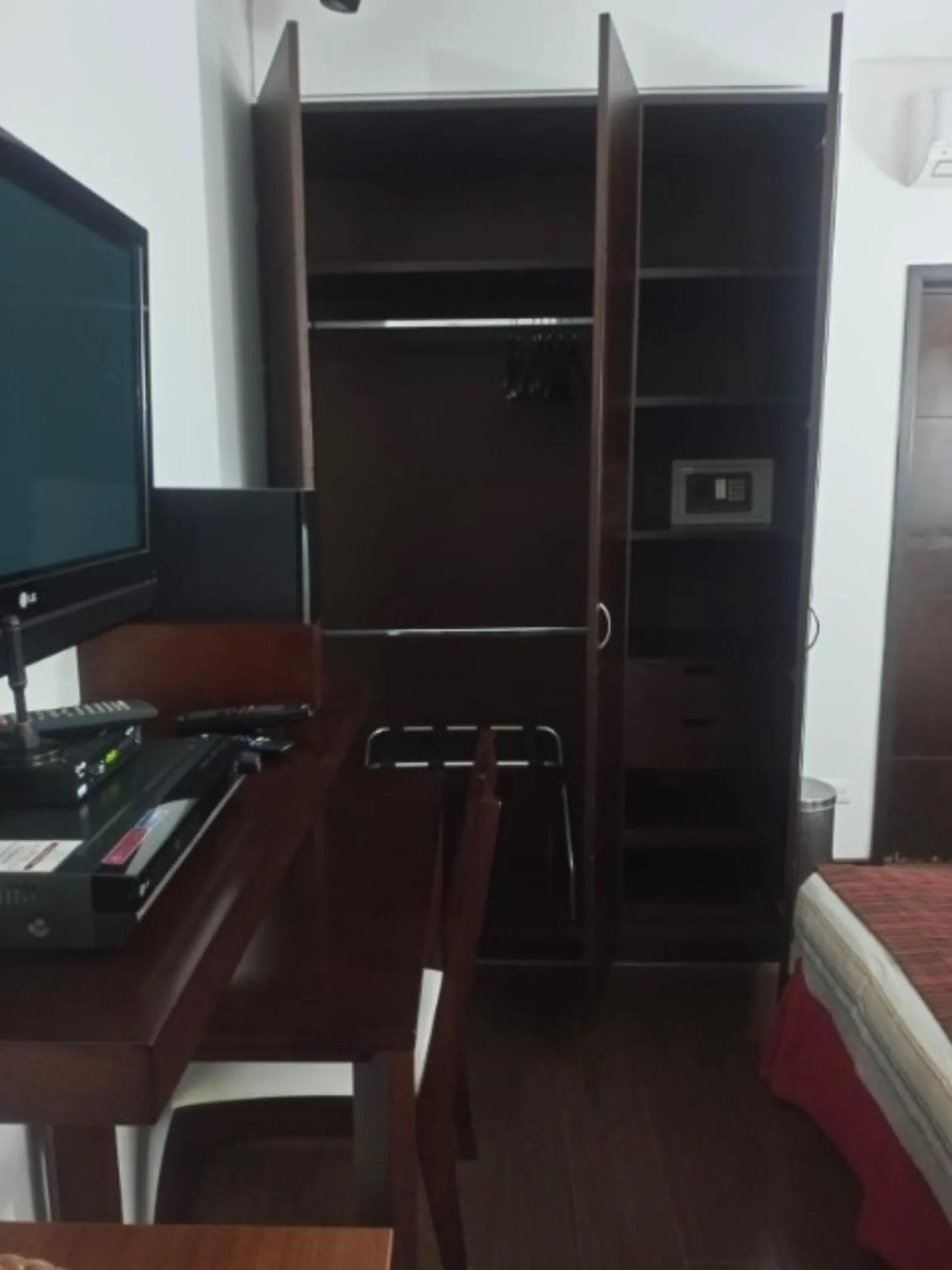 TV and multimedia in HBCF Hotel Boutique Casa Farallones de Santiago de Cali