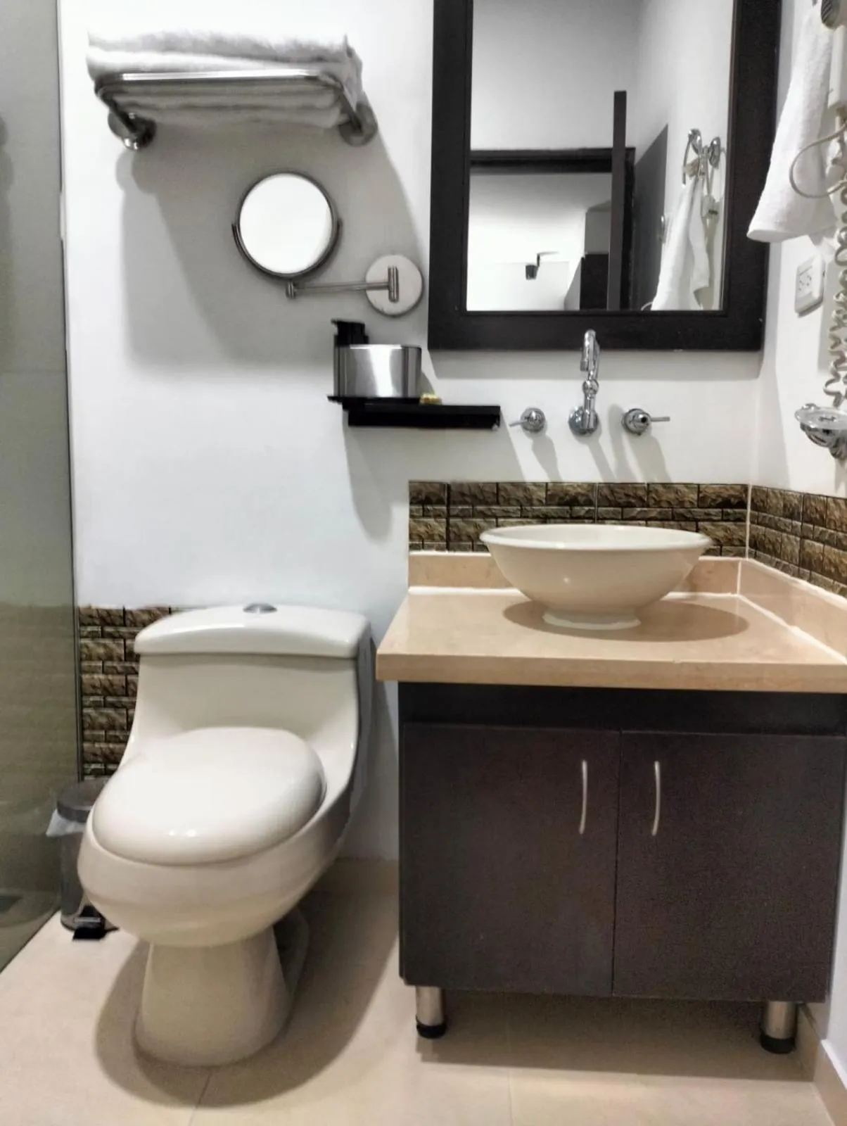 Toilet in HBCF Hotel Boutique Casa Farallones de Santiago de Cali