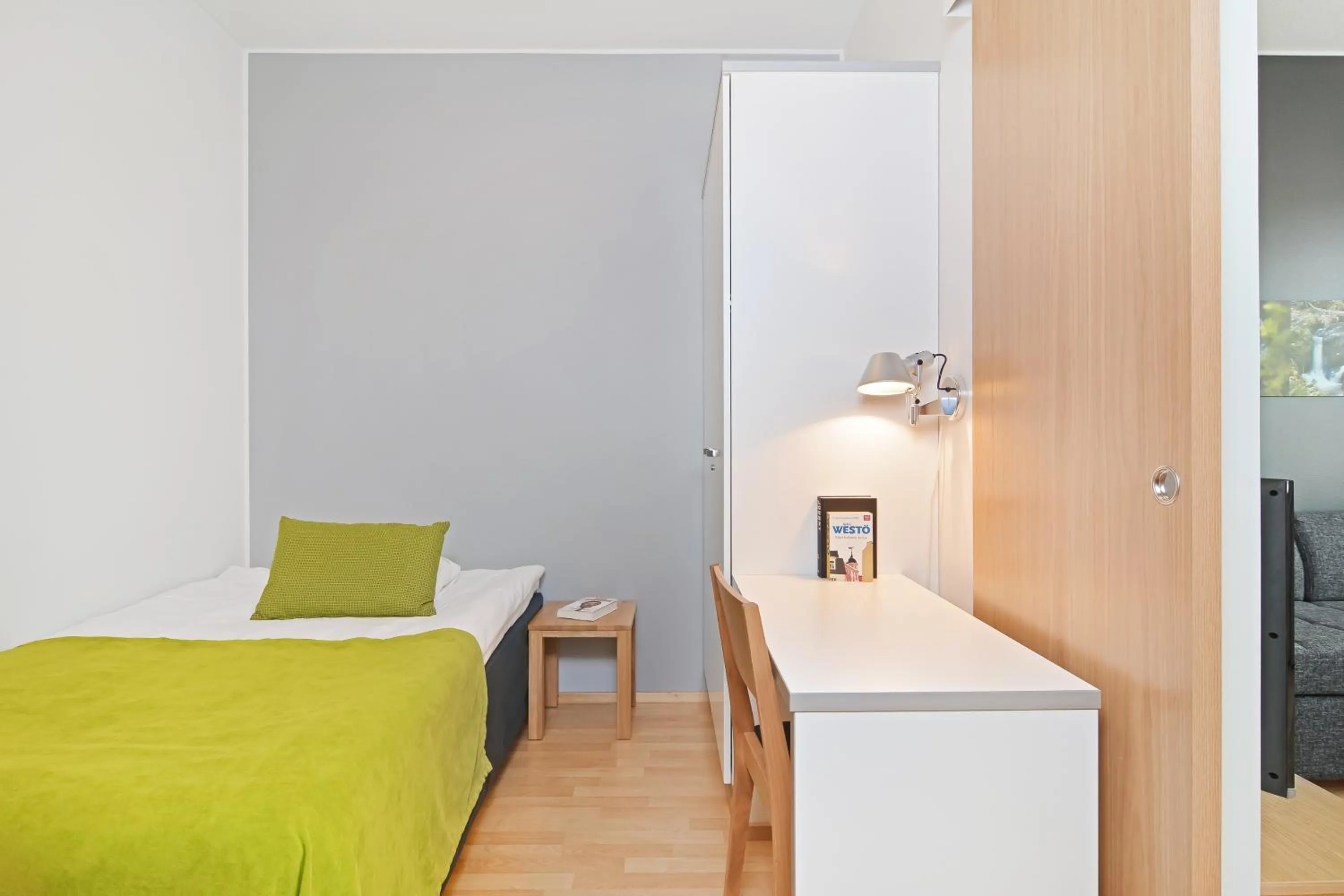 Photo of the whole room, Bed in Forenom Serviced Apartments Tampere Pyynikki