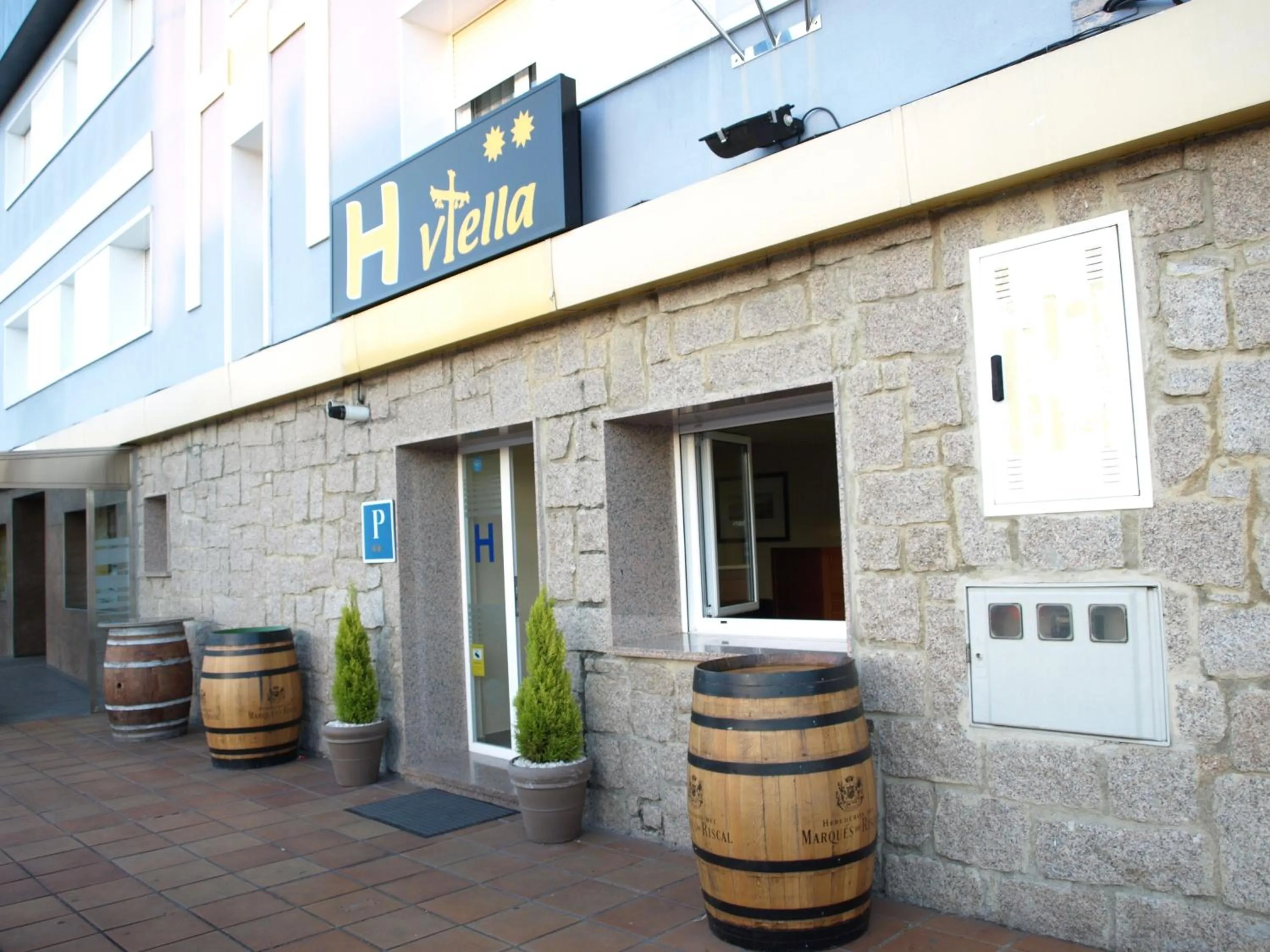 Facade/entrance in Pension Viella Asturias