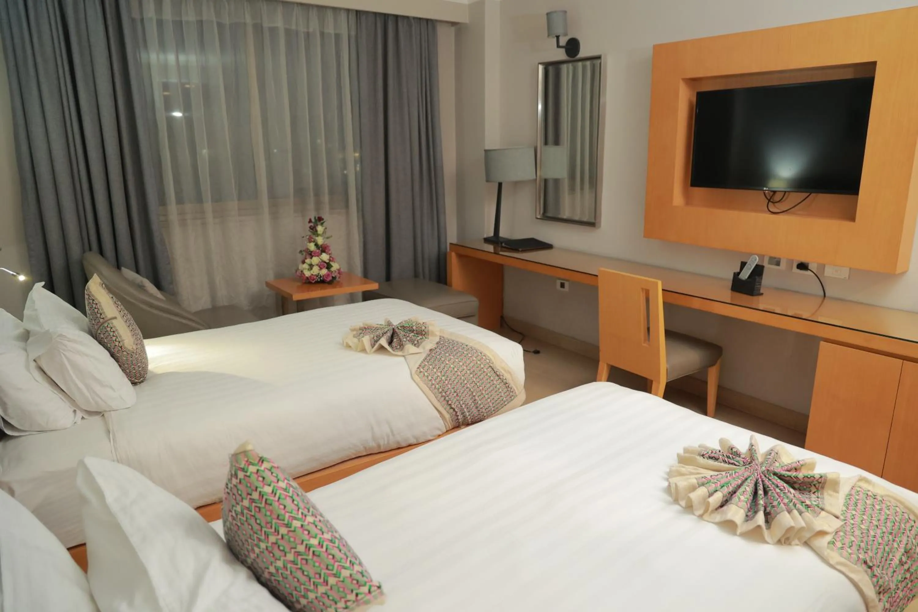 Bedroom, Bed in Ambassador Hotel