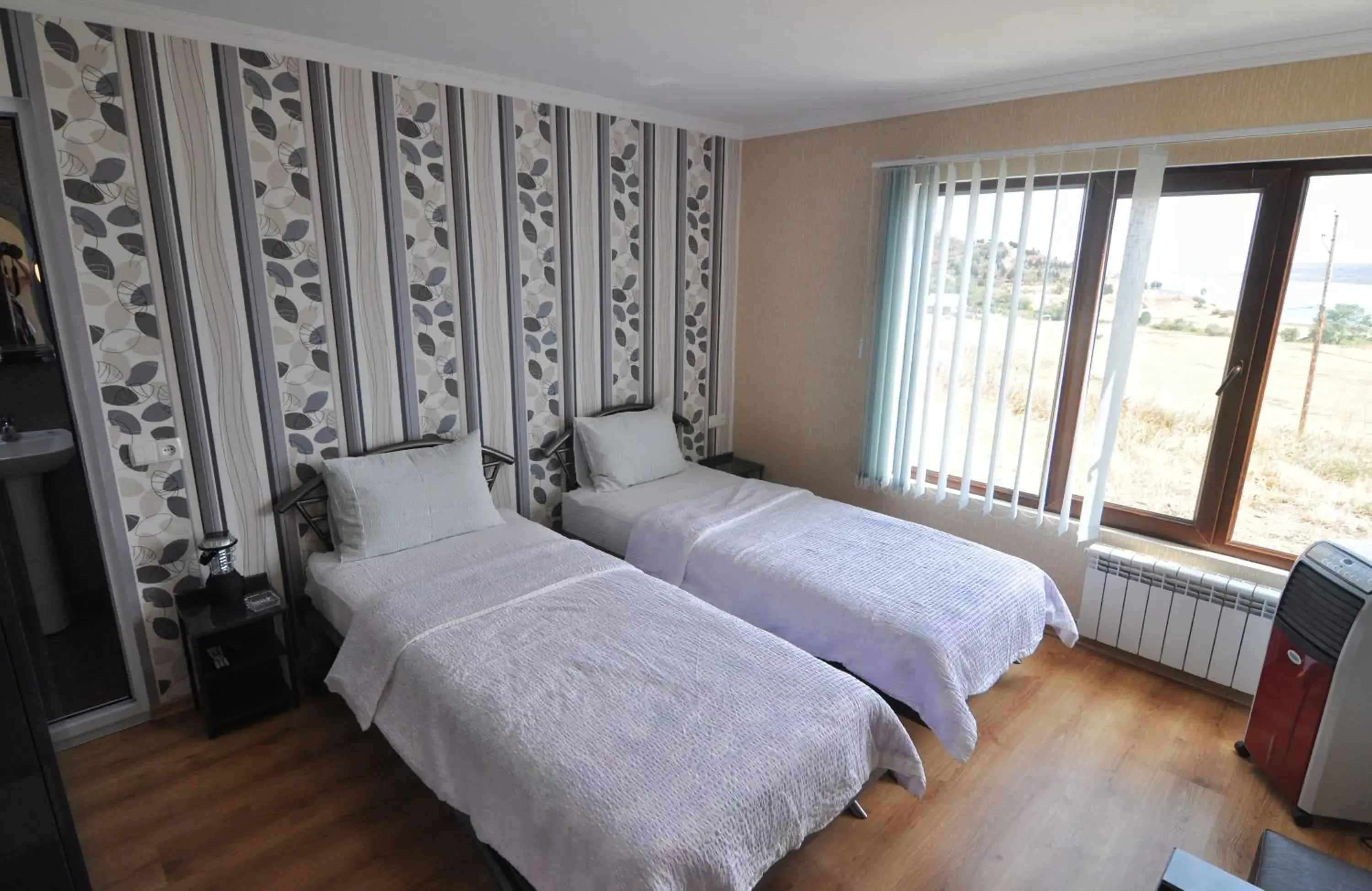 Twin Room with Lake View in Aphra Hotel Tbilisi Twin Room with Lake View in Aphra Hotel Tbilisi