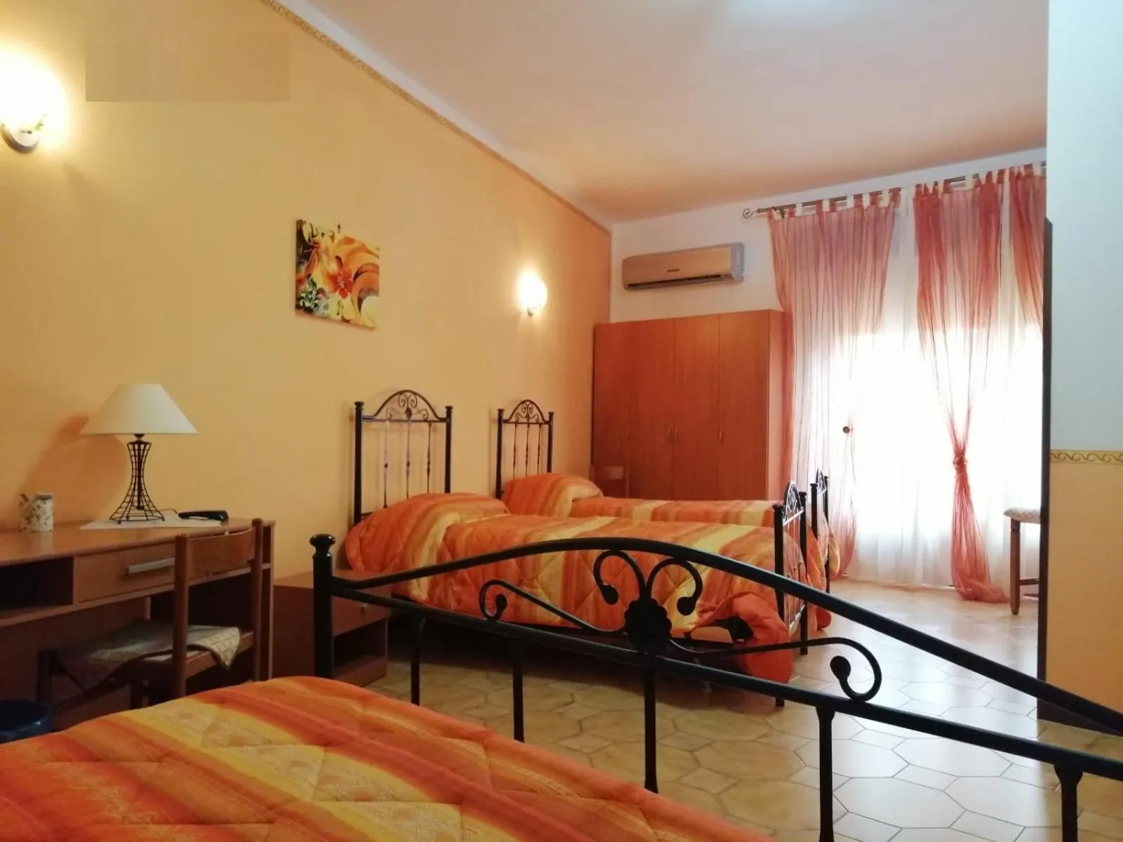 Bedroom in Il Giardino del Sole - Erice mare