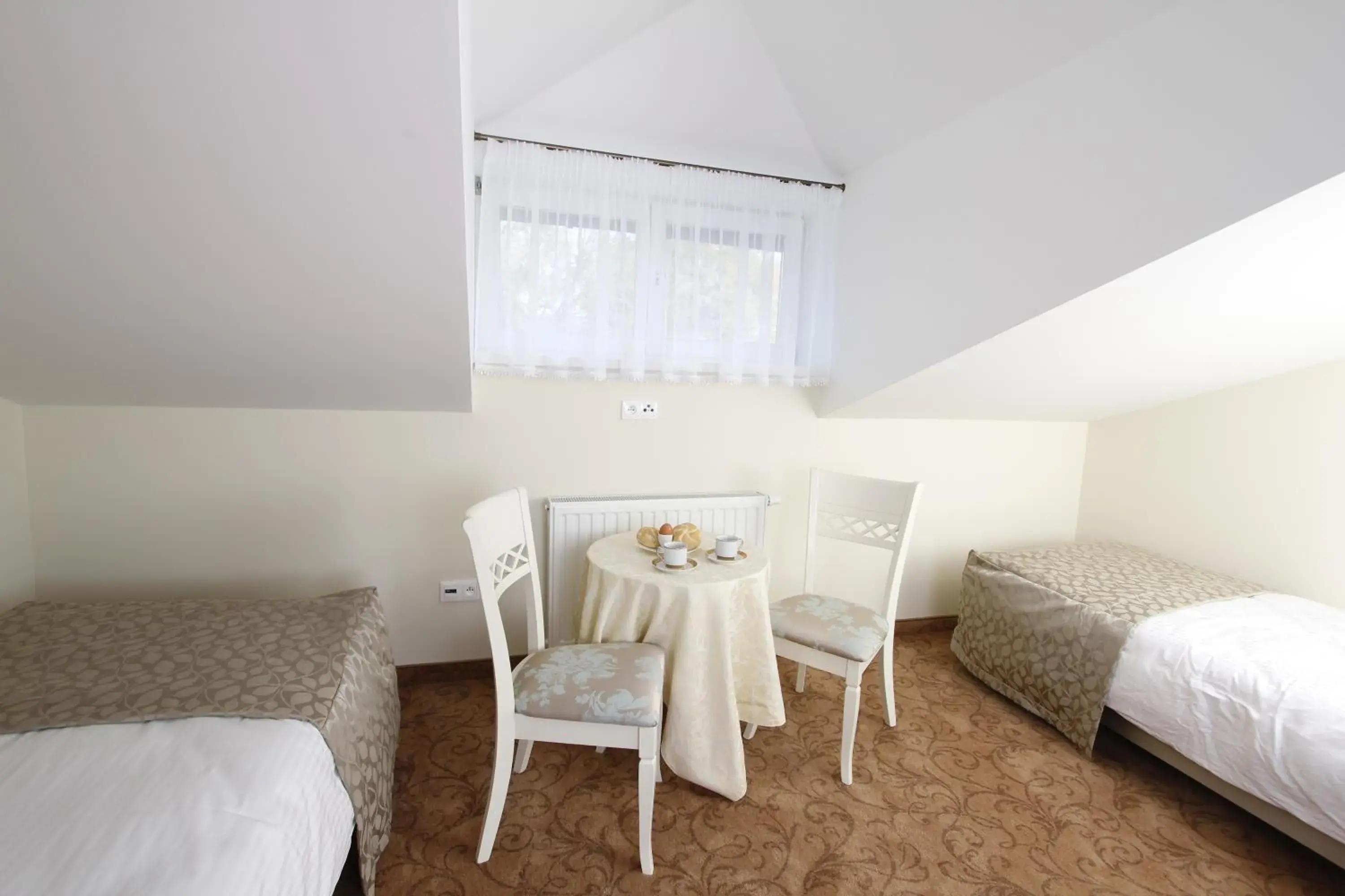 Twin Room in Lawendowy Dworek Twin Room in Lawendowy Dworek