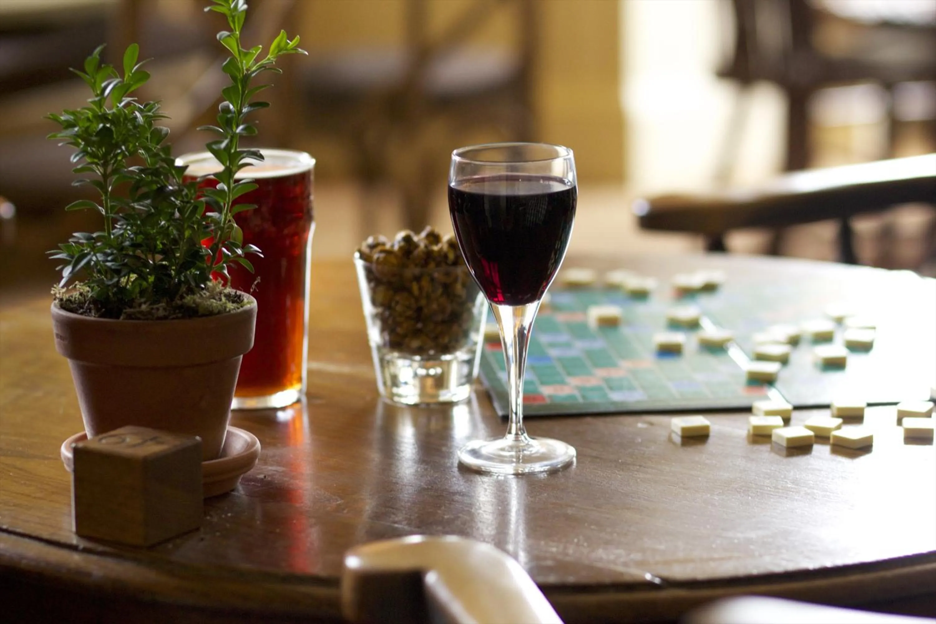 Alcoholic drinks in The Hare & Hounds Hotel