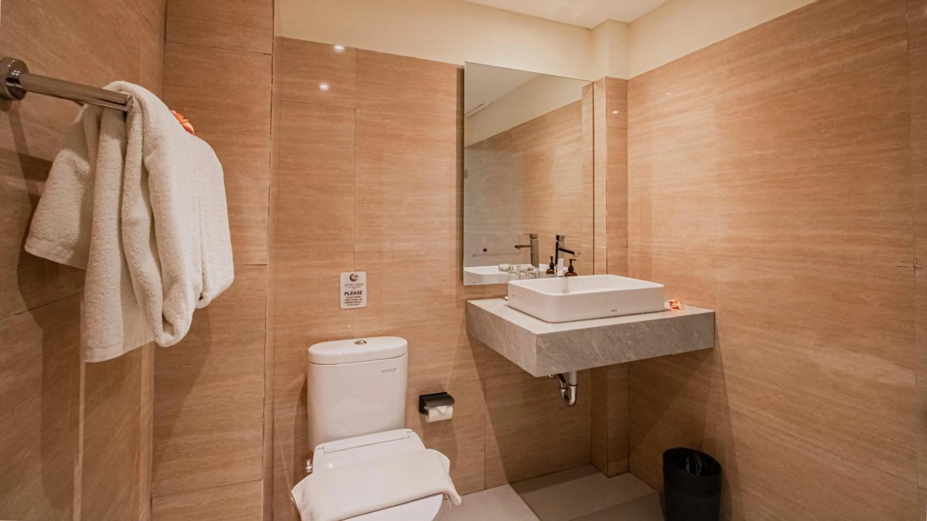 Shower in Lovina Haven Boutique Resort