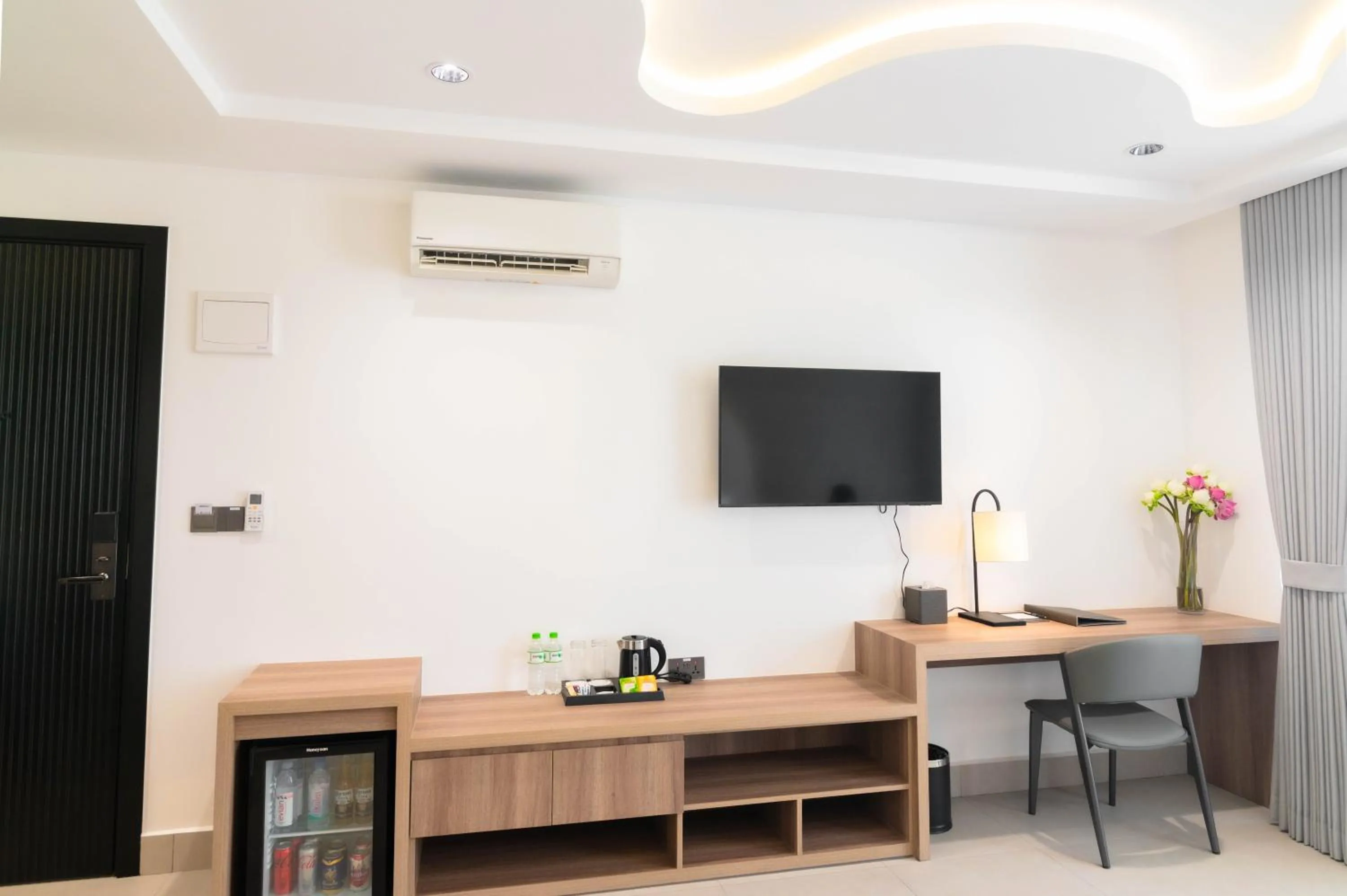 Seating area in Chaiya Palace Hotel