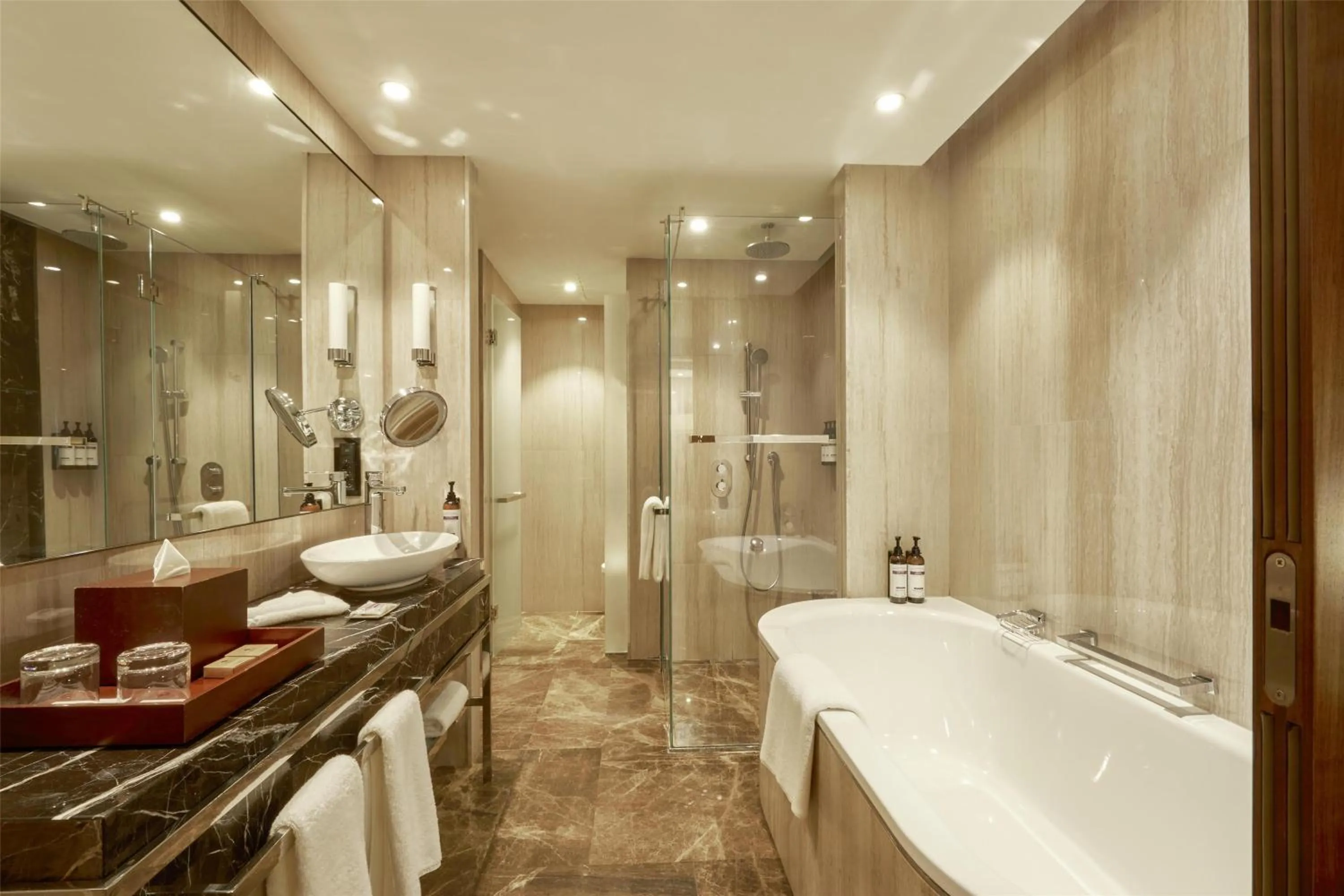 Bathroom in Hyatt Regency Istanbul Atakoy