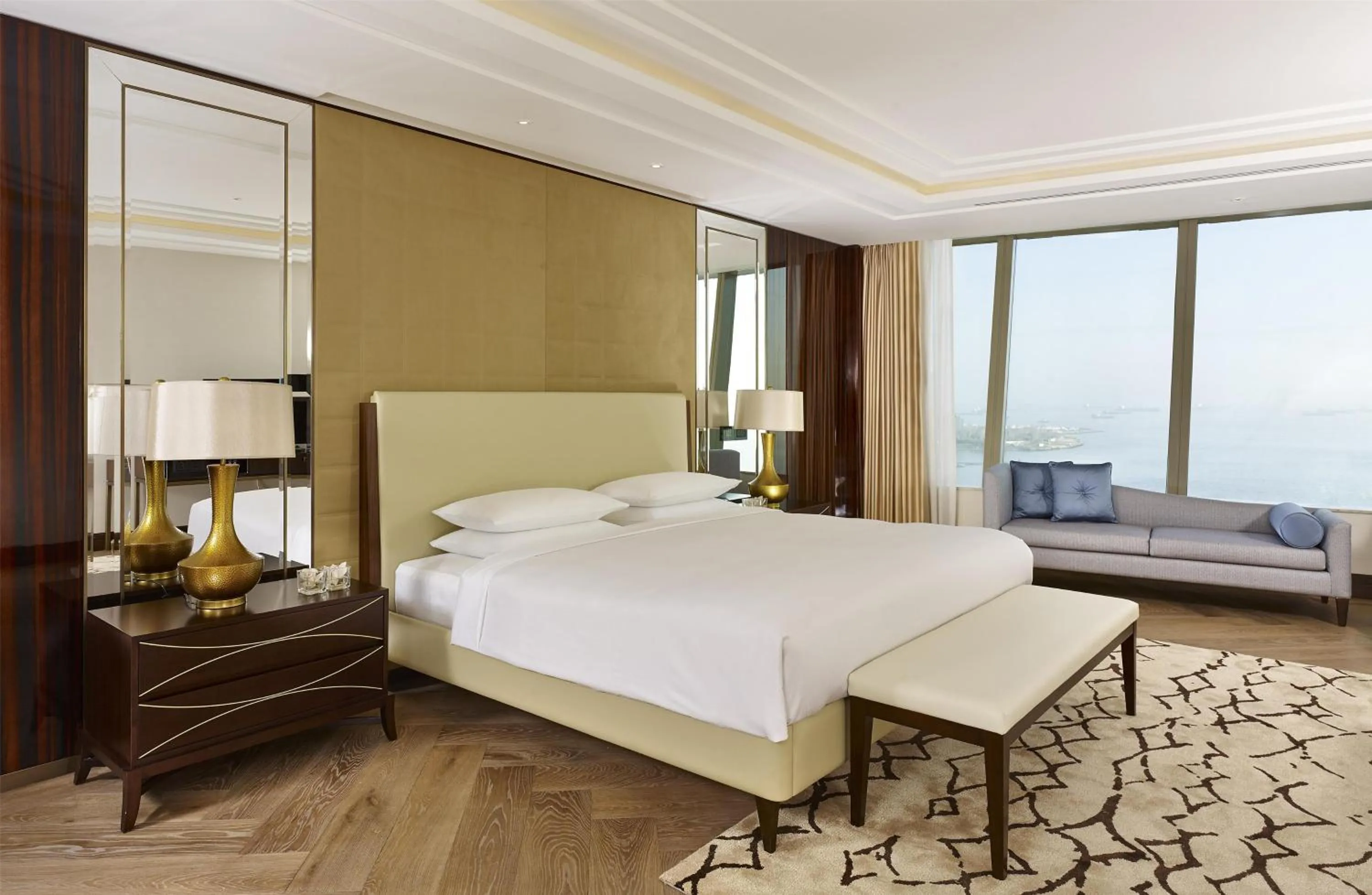 Photo of the whole room, Bed in Hyatt Regency Istanbul Atakoy