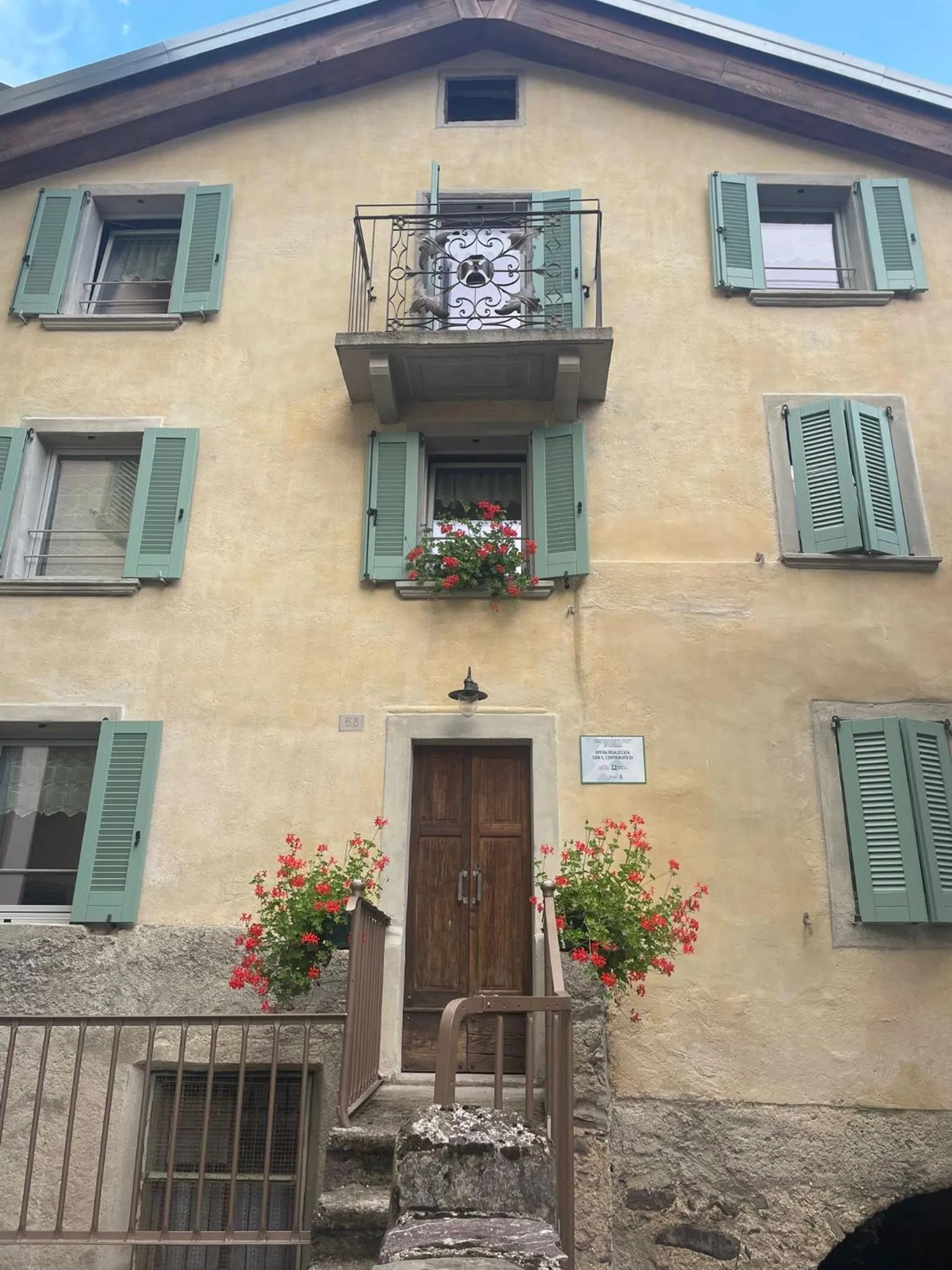 Property building in ALBERGO DIFFUSO ORNICA NEL CUORE