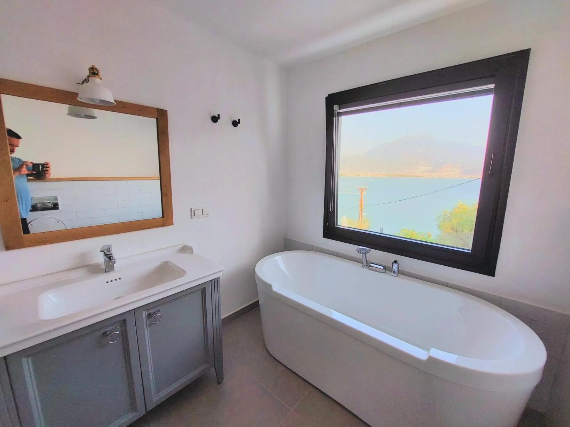 Bathroom in Ece Hotel Sovalye Island