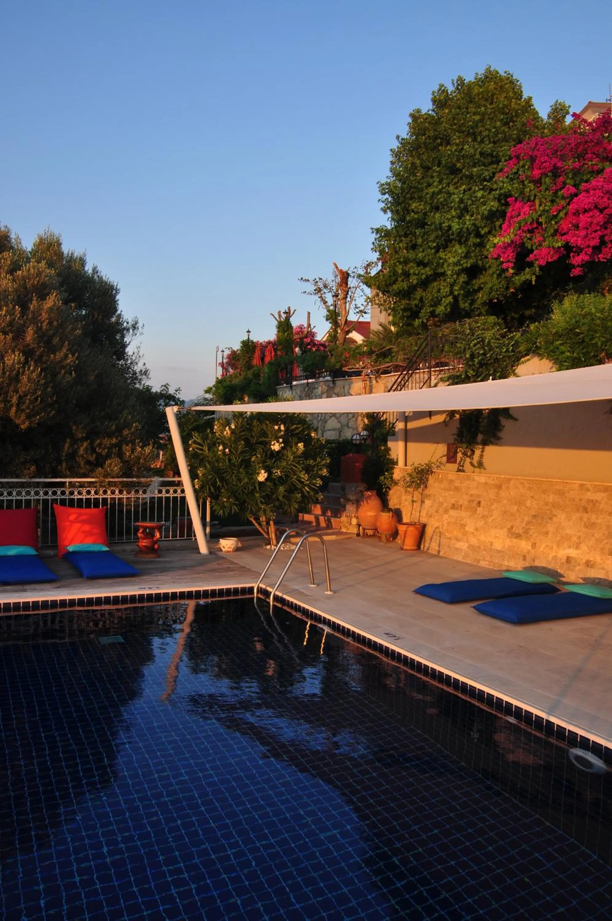 Swimming pool in Ece Hotel Sovalye Island