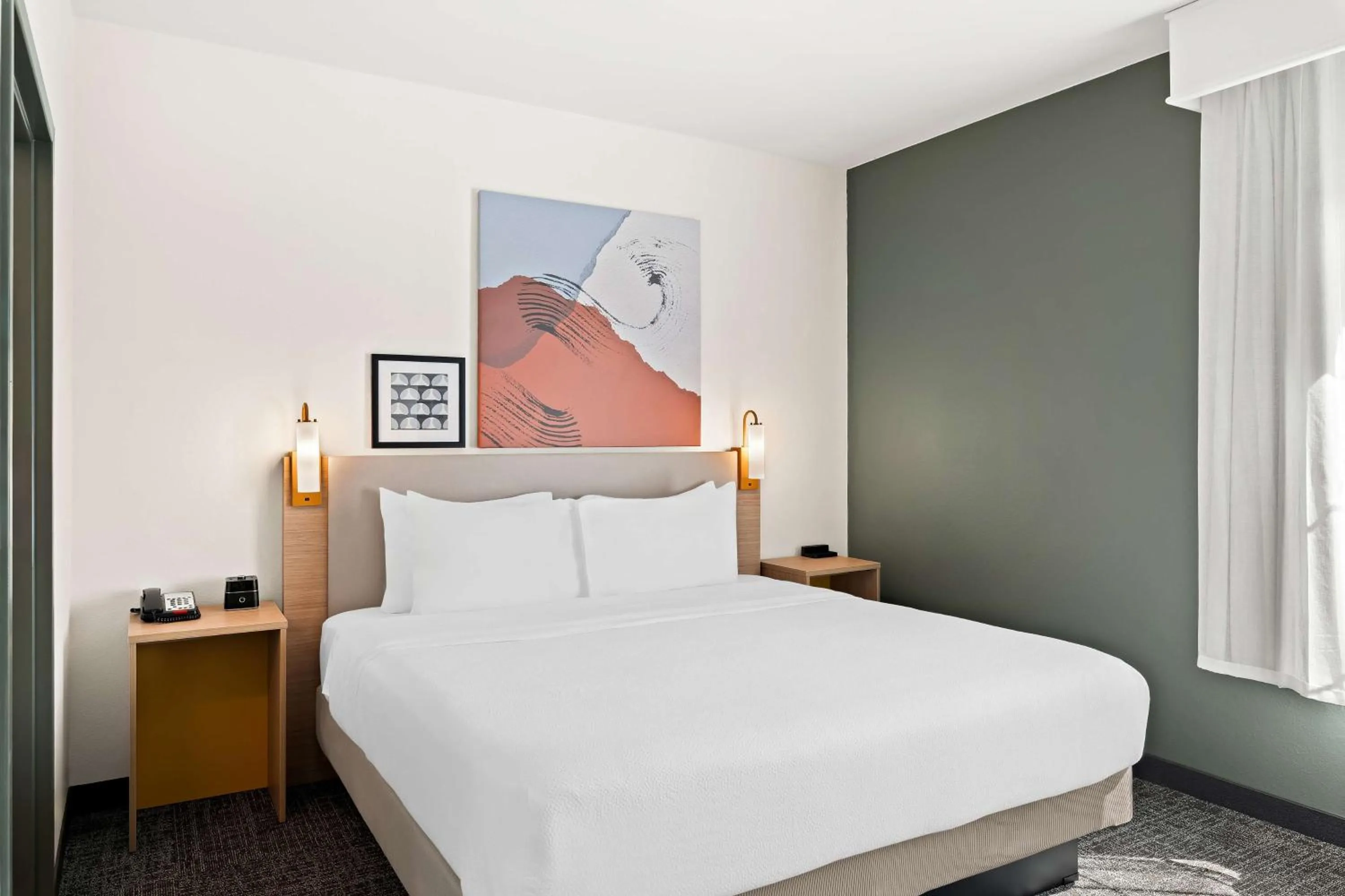 Bed in Spark by Hilton Little Rock West