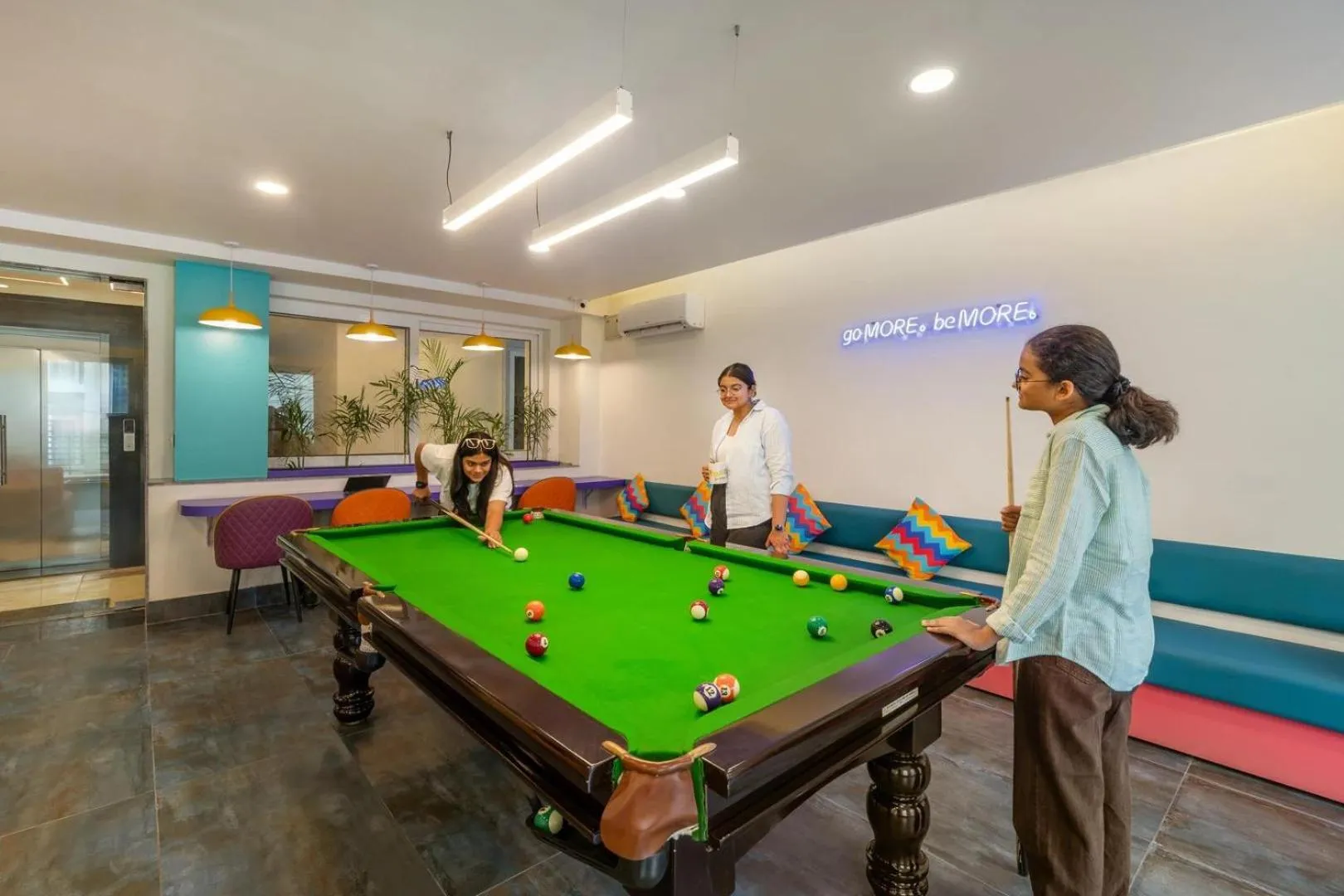 goSTOPS PLUS Rishikesh Tapovan