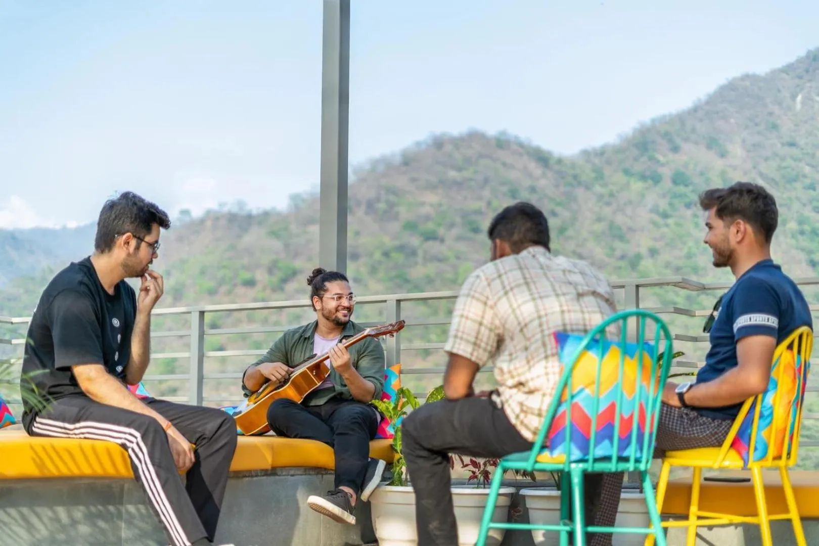 goSTOPS PLUS Rishikesh Tapovan