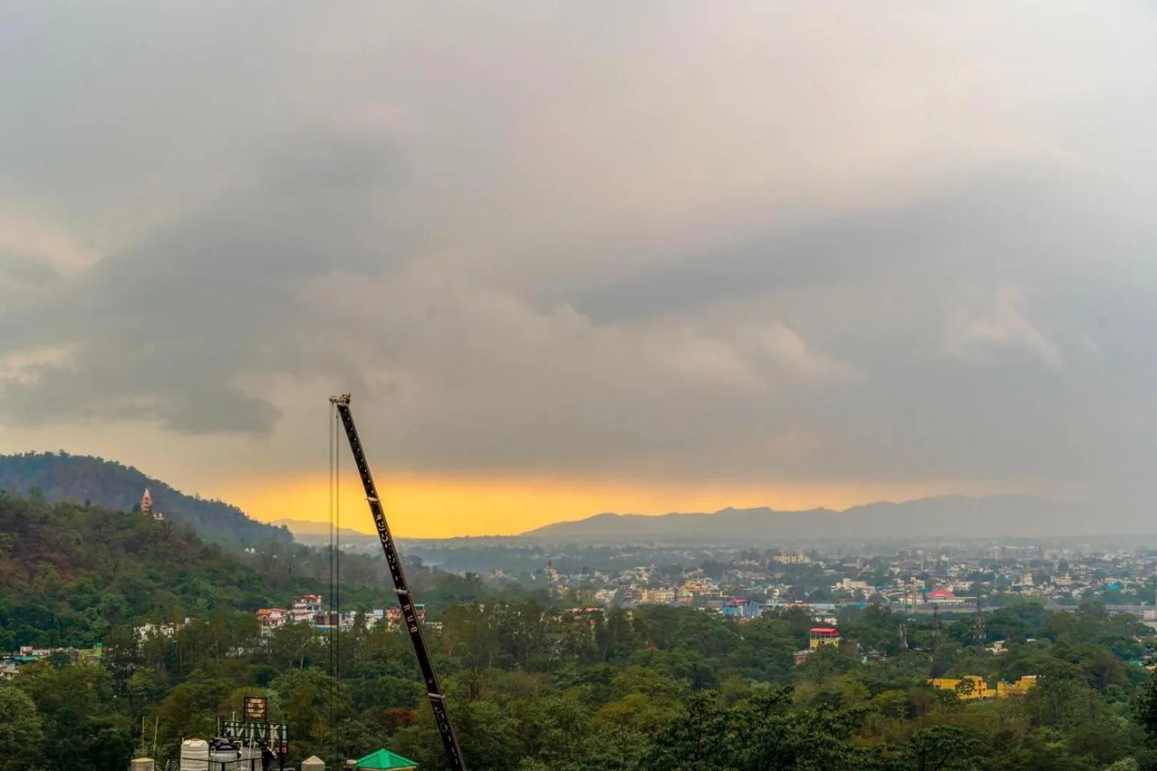 goSTOPS PLUS Rishikesh Tapovan