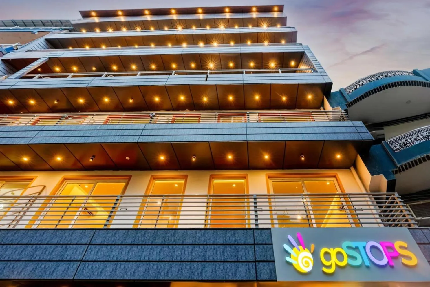 goSTOPS PLUS Rishikesh Tapovan