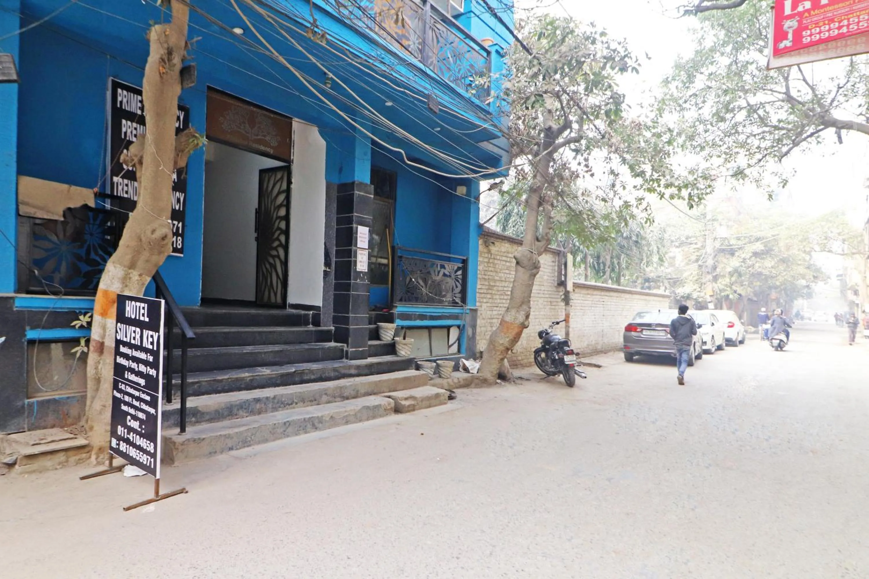 Property building in Mauryan Elite Hotel Chhatarpur Metro Station