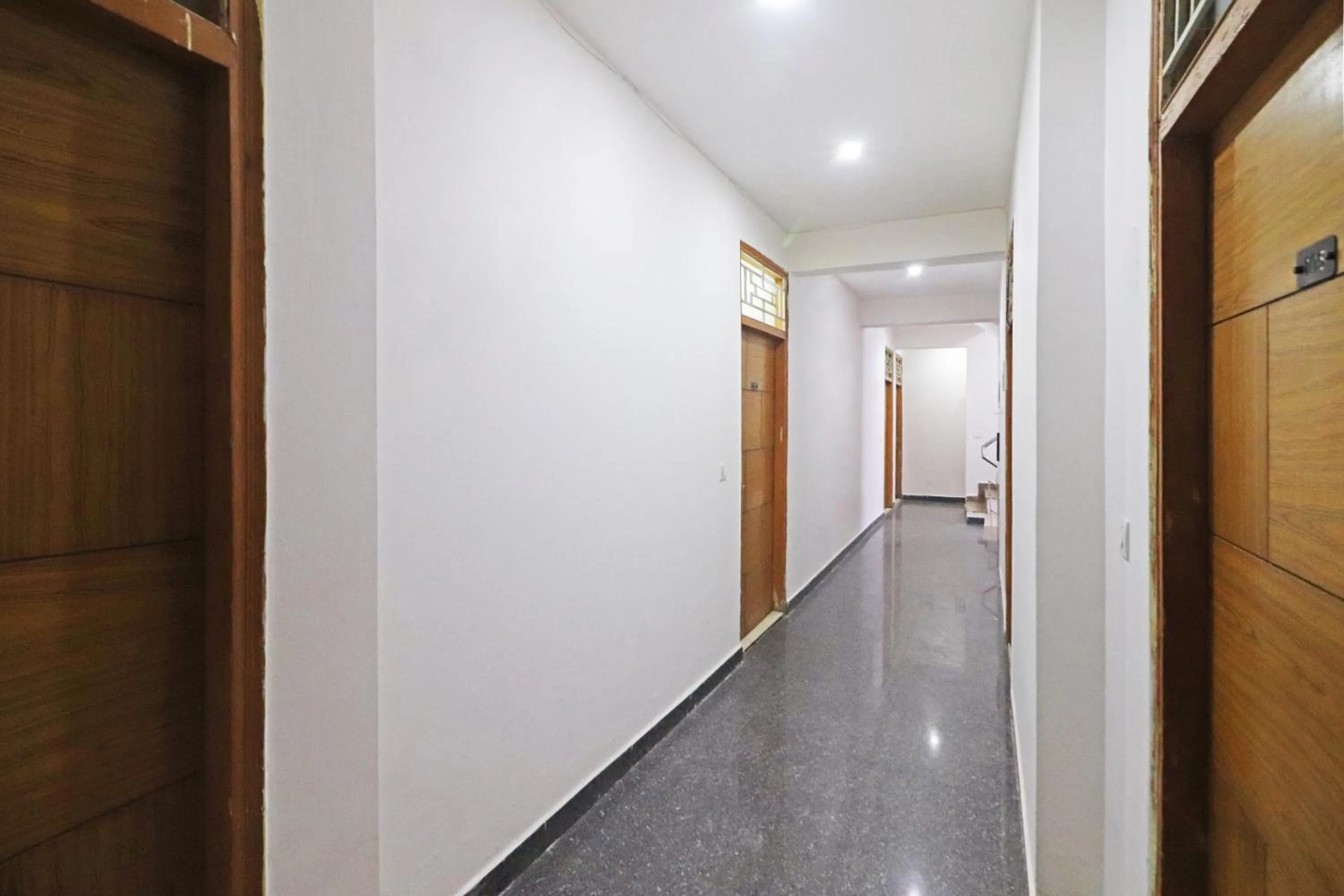 Lobby or reception in Mauryan Elite Hotel Chhatarpur Metro Station