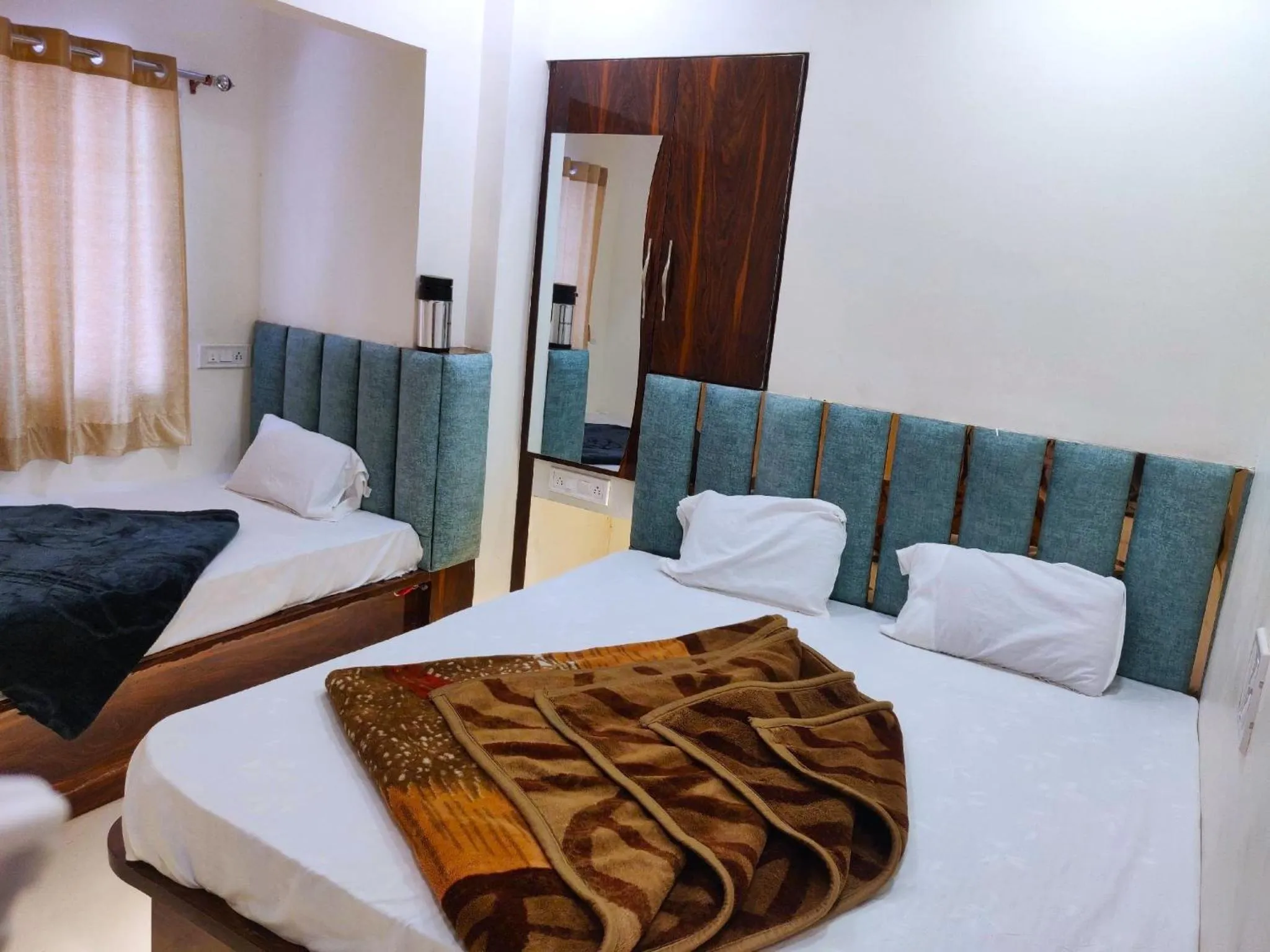 Bed in Hotel Aagman Palace - Near Mahakal Temple