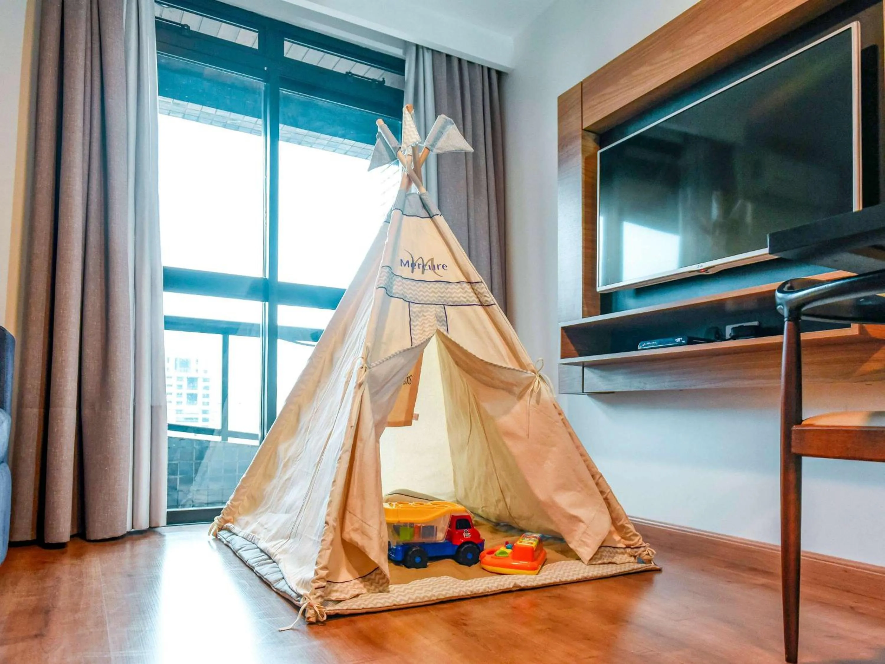 Other, Bed in Mercure Curitiba 7 de Setembro