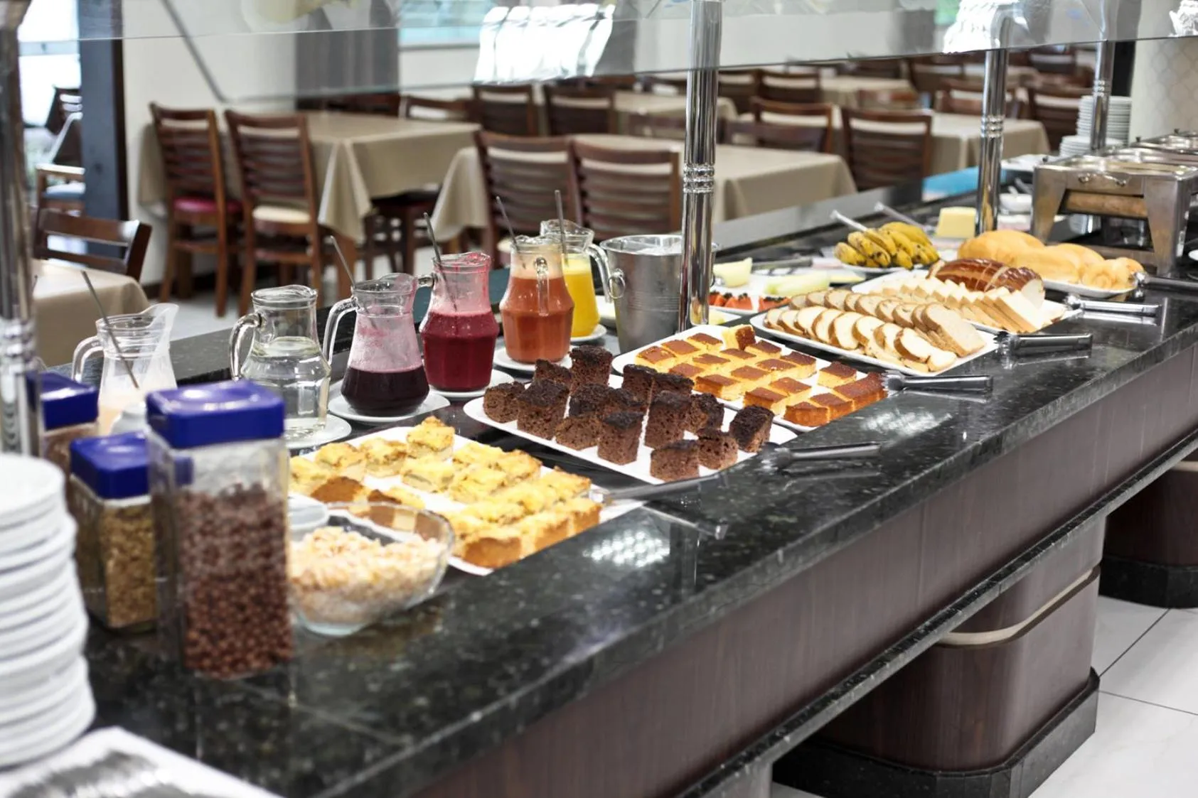 Breakfast in Miotto Executive Hotel