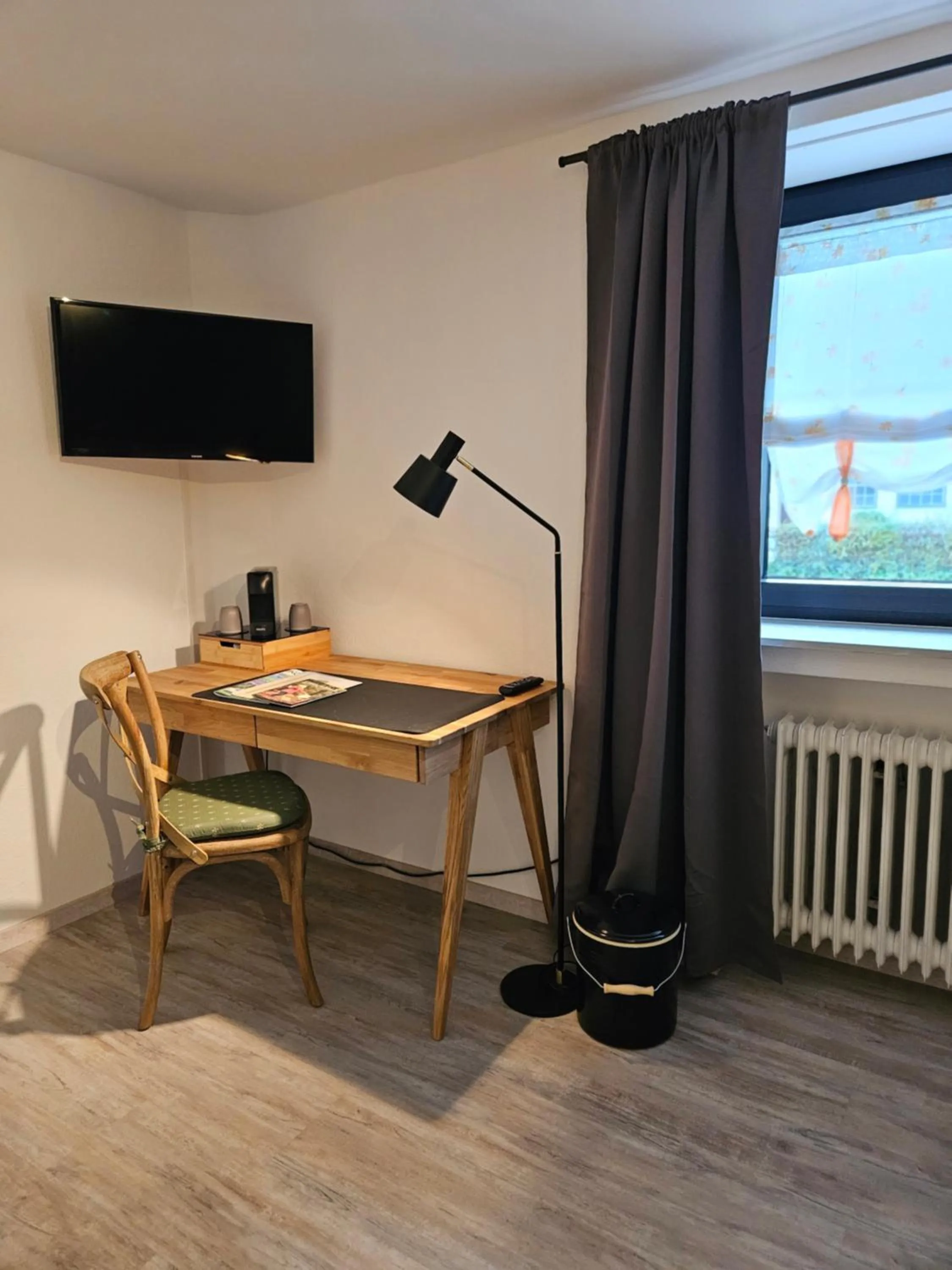 TV and multimedia in Übernachten im Café Restaurant Vedder