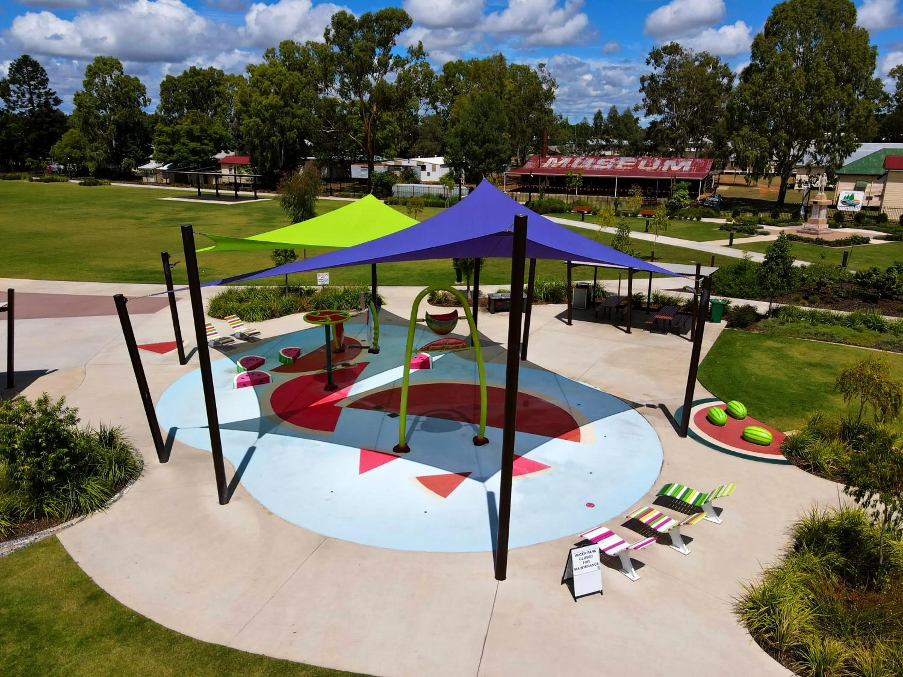 Aqua park in Chinchilla White Gums Motor Inn