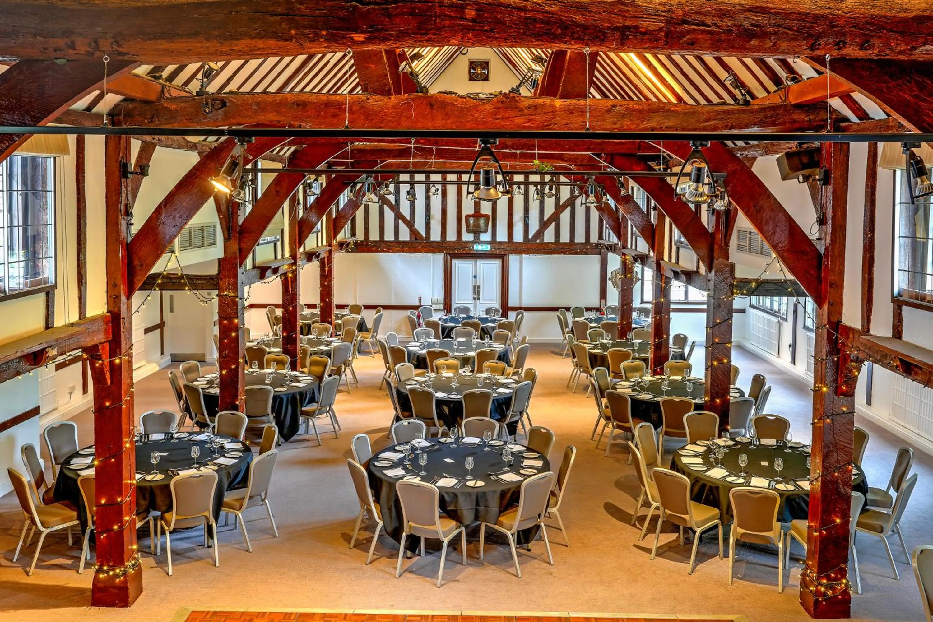 Restaurant/places to eat in Sunday Box Hill Burford Bridge Hotel