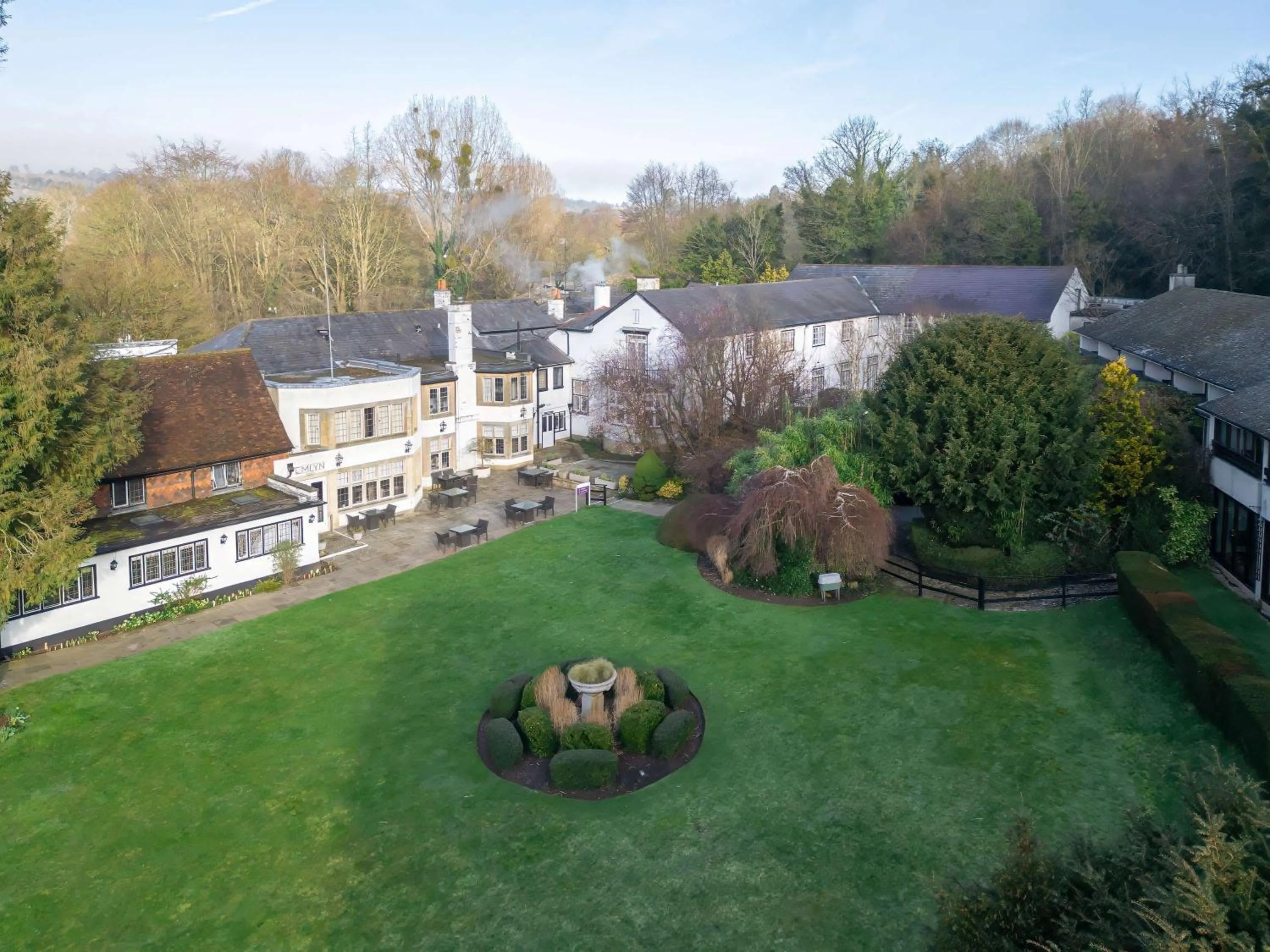 Property building in Sunday Box Hill Burford Bridge Hotel