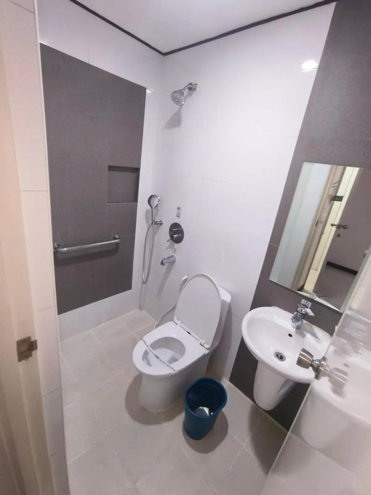 Bathroom in Hotel Sogo Naga