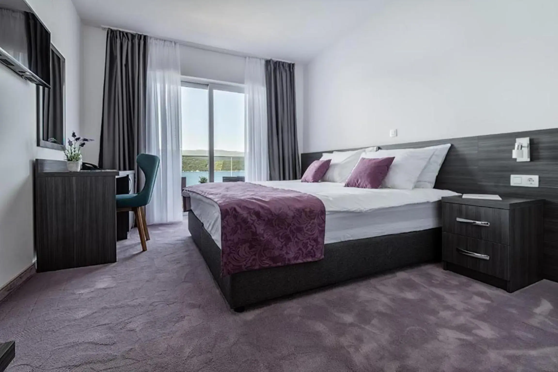 Deluxe Double Room with Balcony and Sea View - single occupancy in Hotel Novum Deluxe Double Room with Balcony and Sea View - single occupancy in Hotel Novum