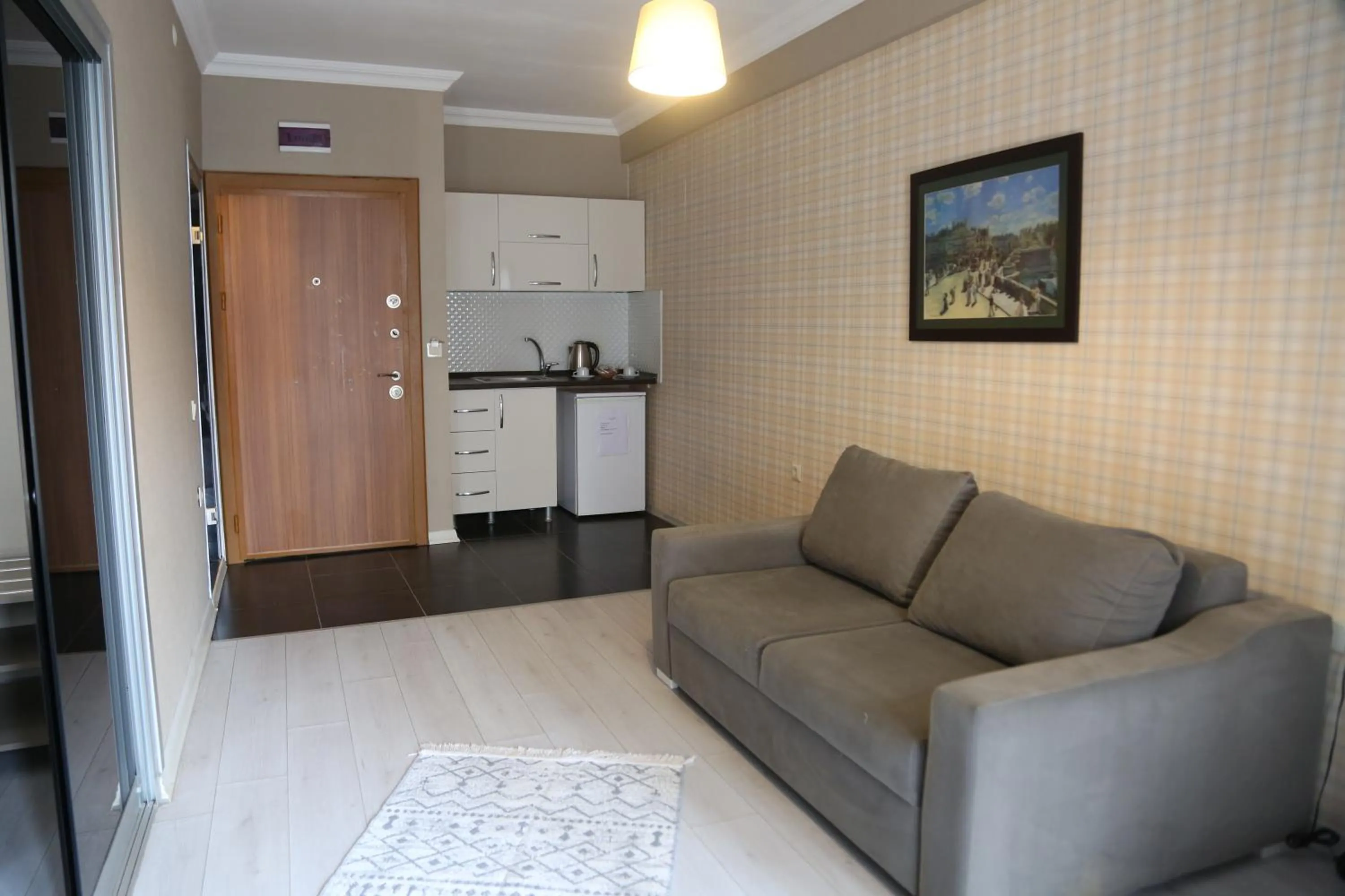 Kitchen or kitchenette in Maidos suites