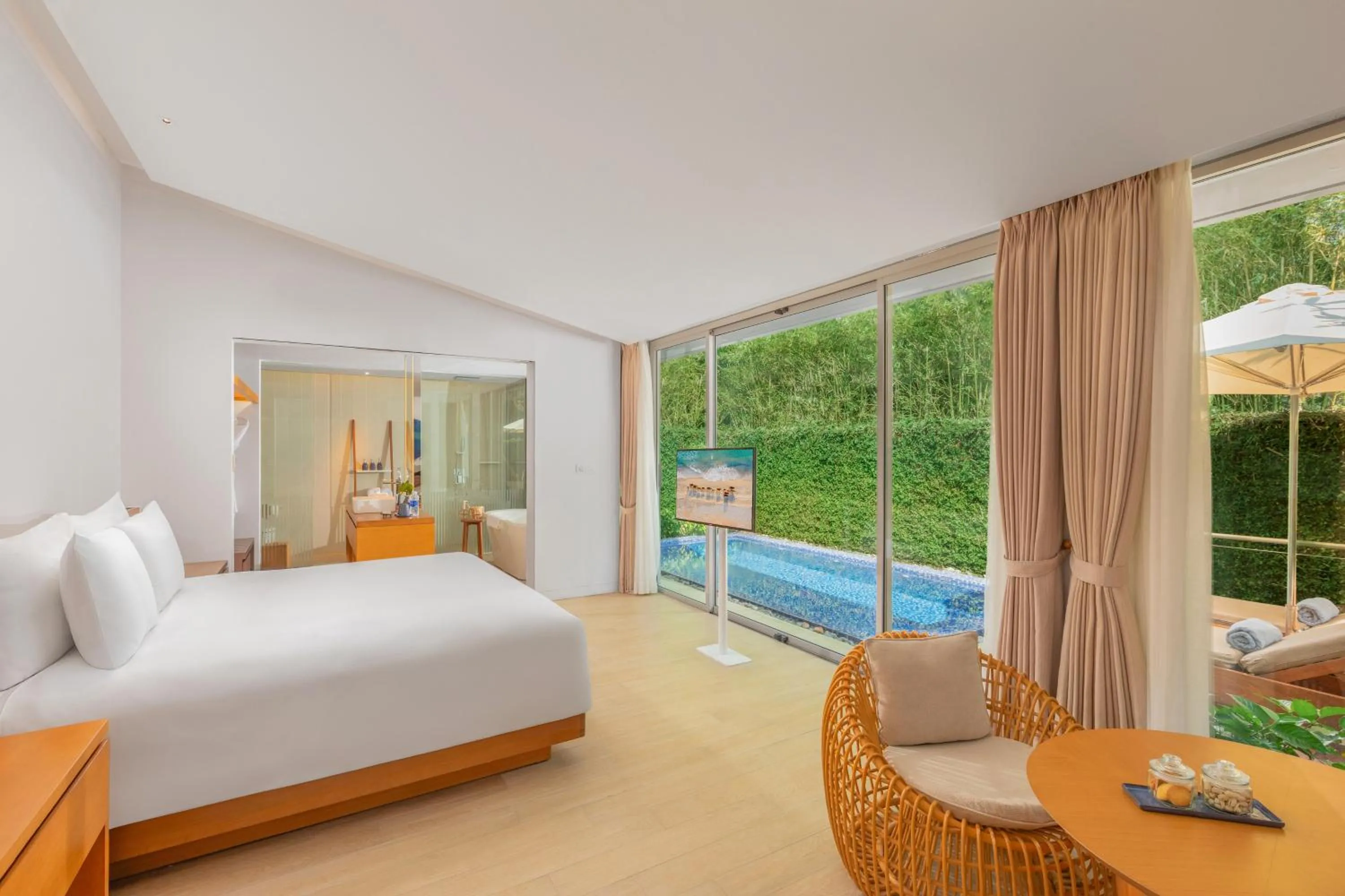 Bedroom, Bed in Naman Retreat