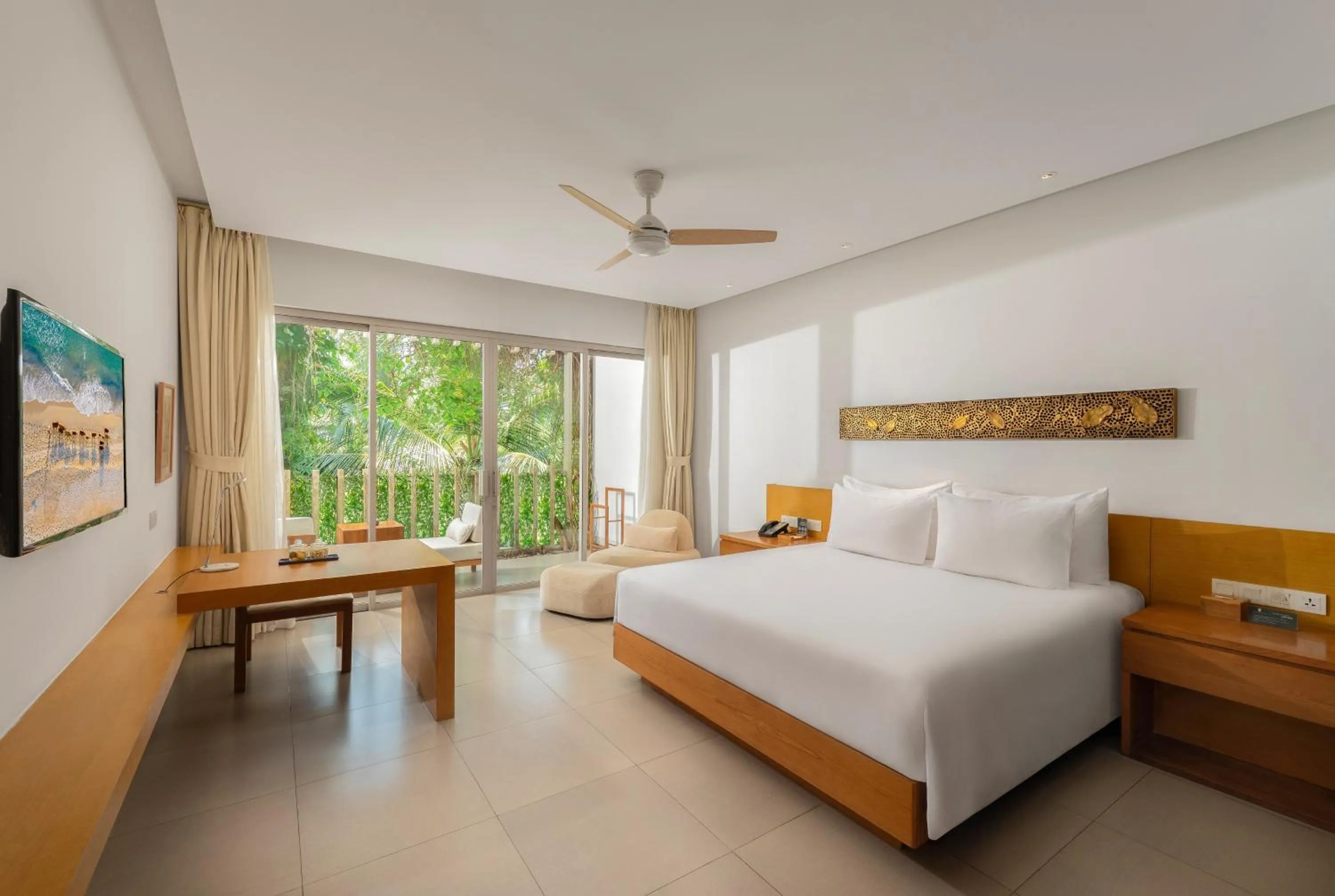 Bedroom, Bed in Naman Retreat