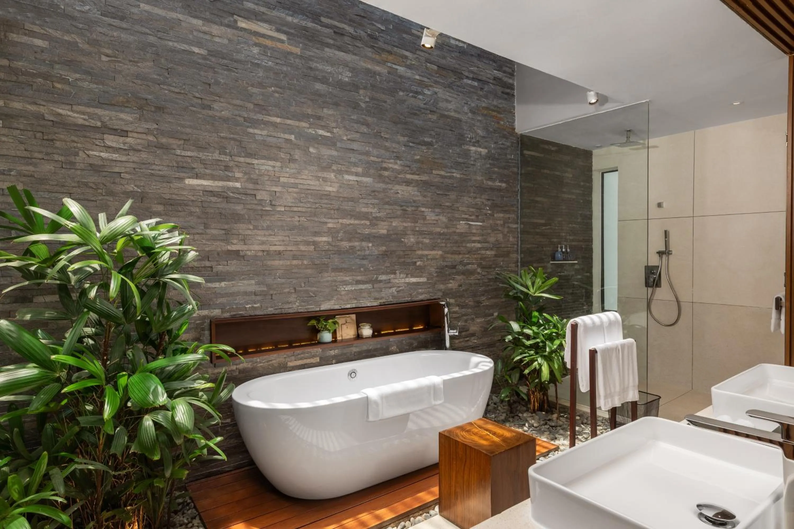 Bath in Naman Retreat