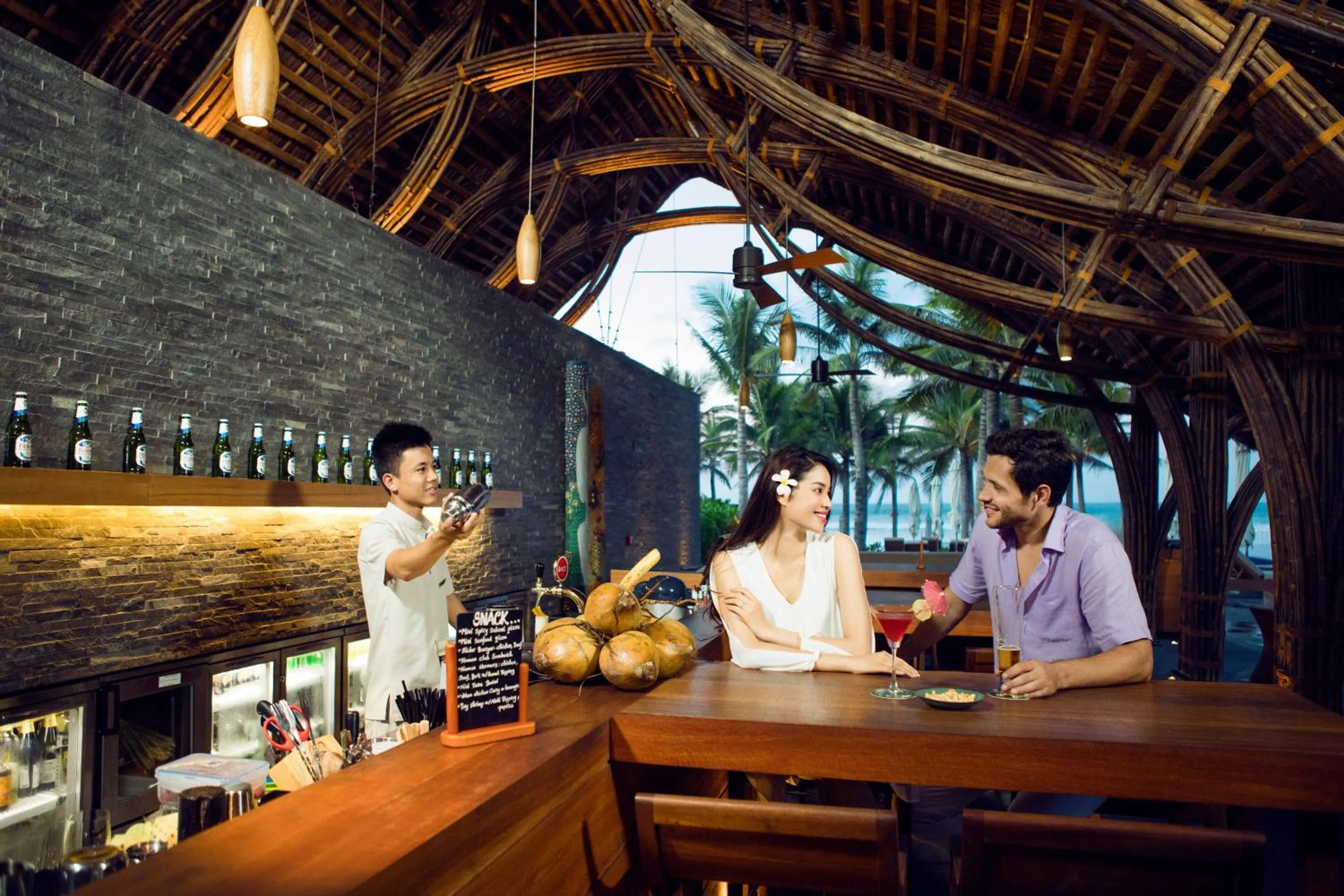 Lounge or bar in Naman Retreat