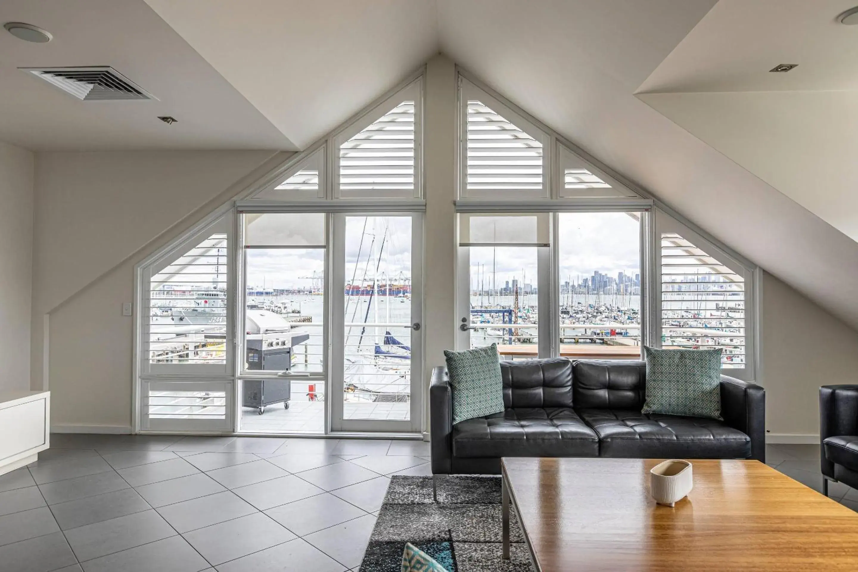 MainStay Suites Williamstown MainStay Suites Williamstown