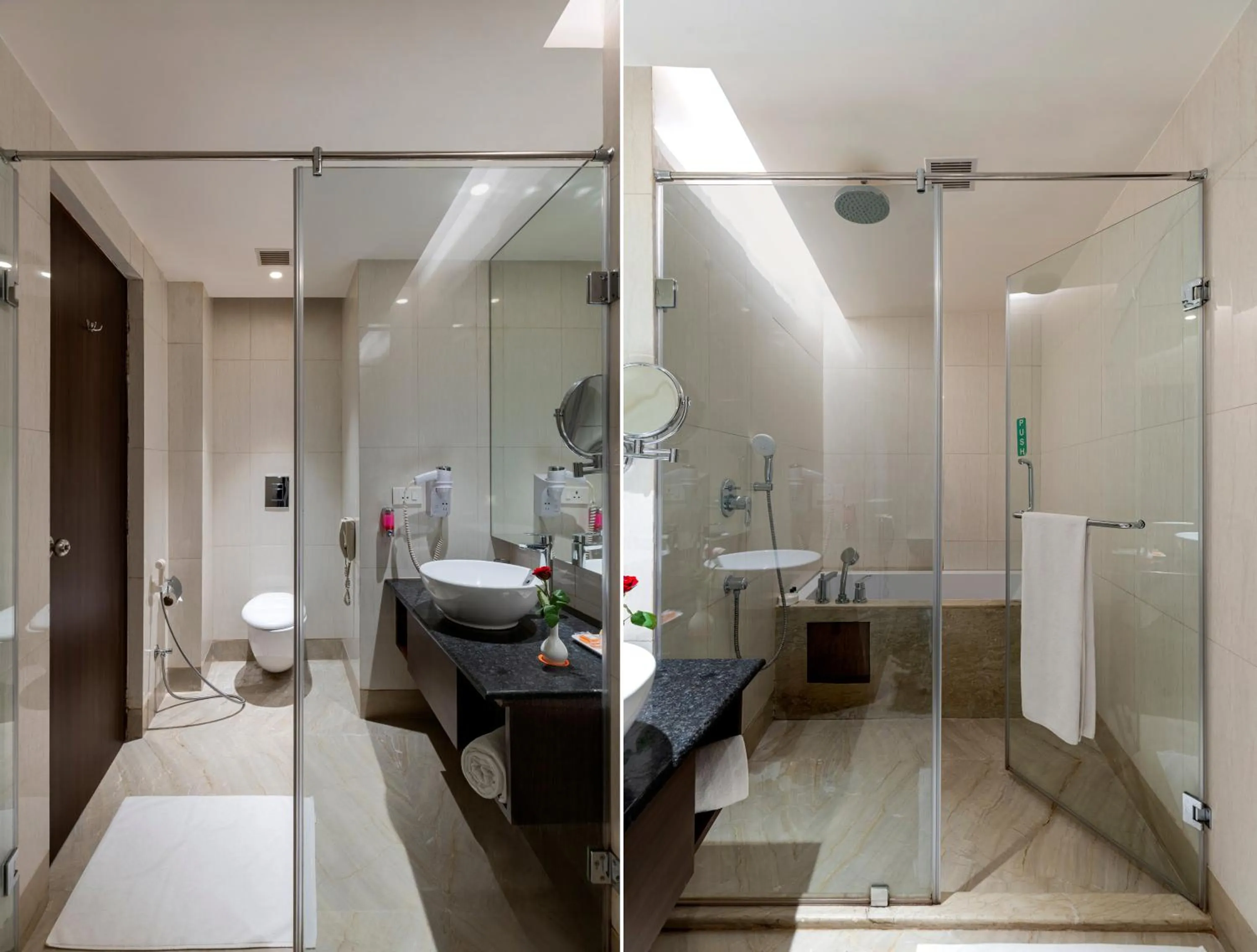 Bathroom in Hotel Marigold Jaipur