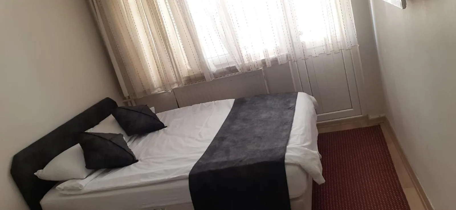 Bed in AKÇAY LEMAN OTEL