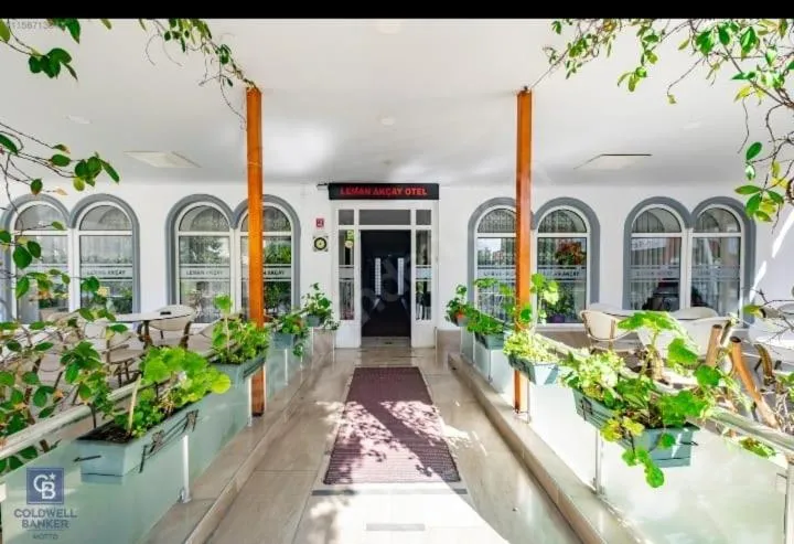 Garden in AKÇAY LEMAN OTEL