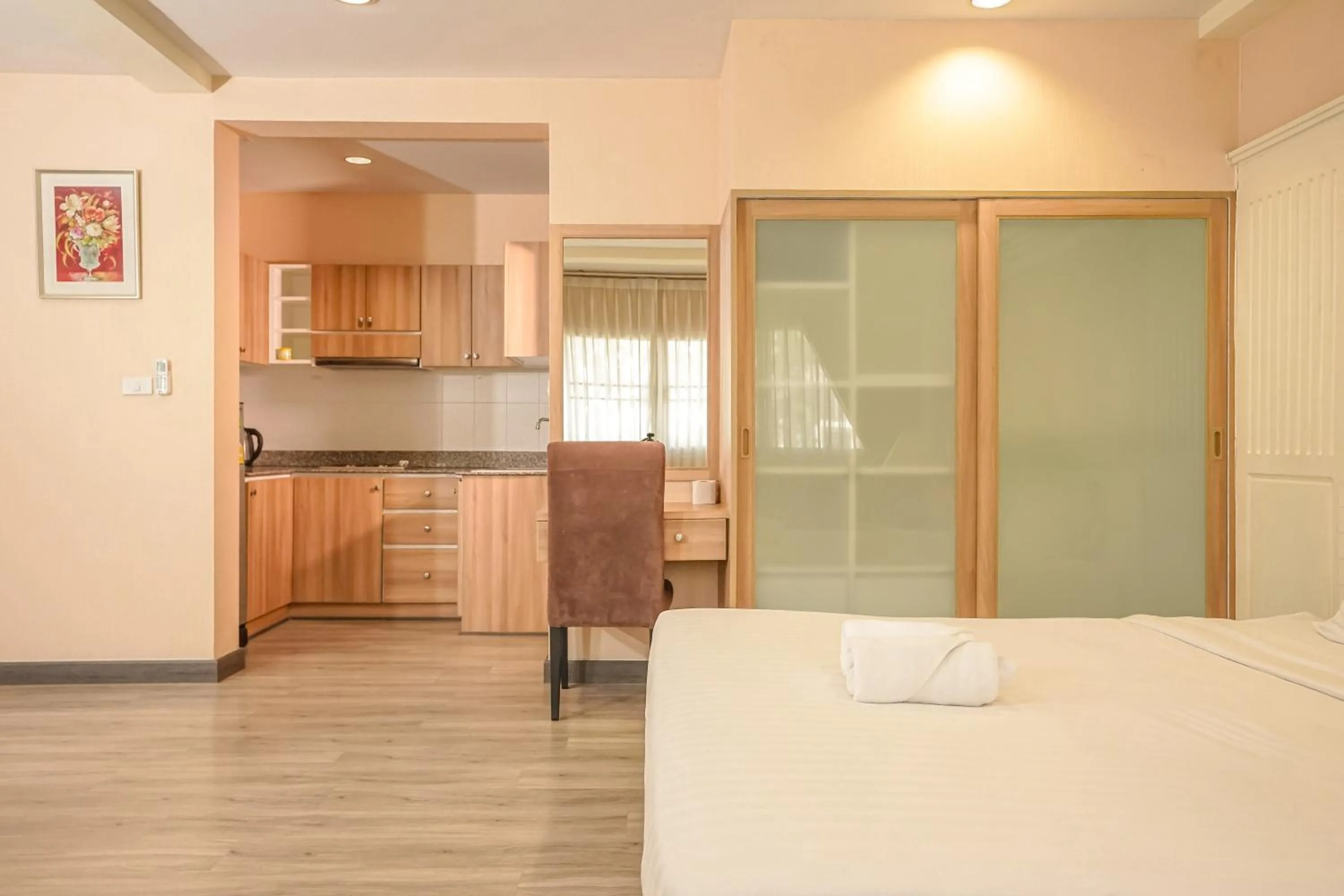 Photo of the whole room, Bed in Blue cafe Apartments