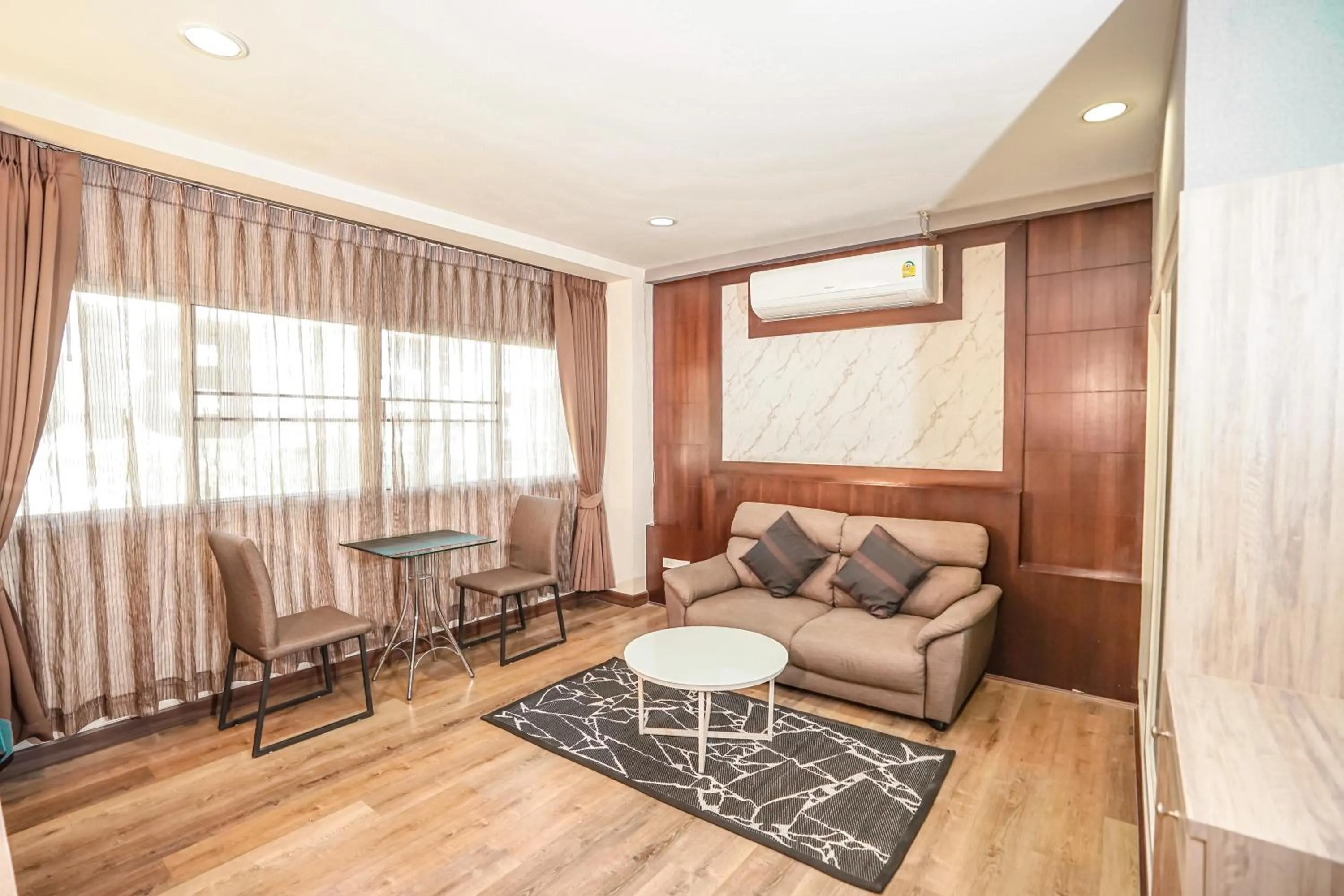 Living room in Blue cafe Apartments