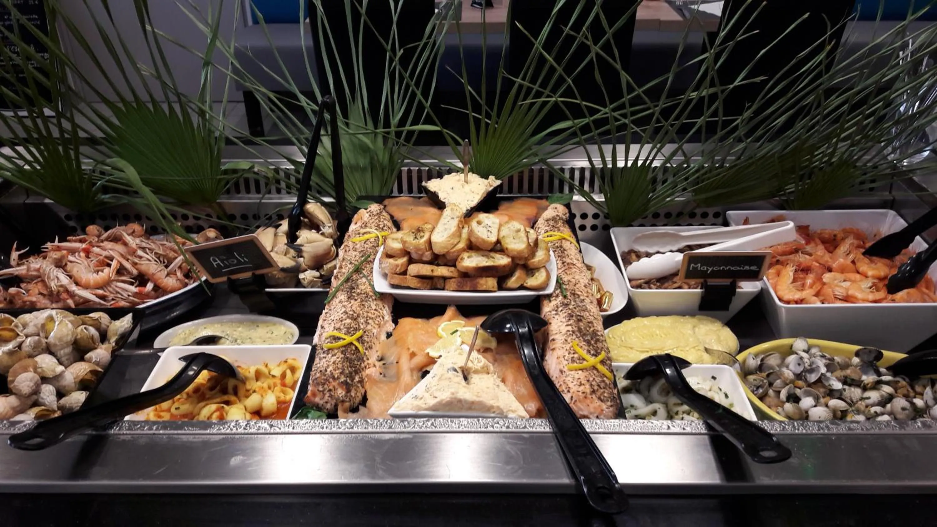 Food close-up in Logis Hôtel L'Air Marin