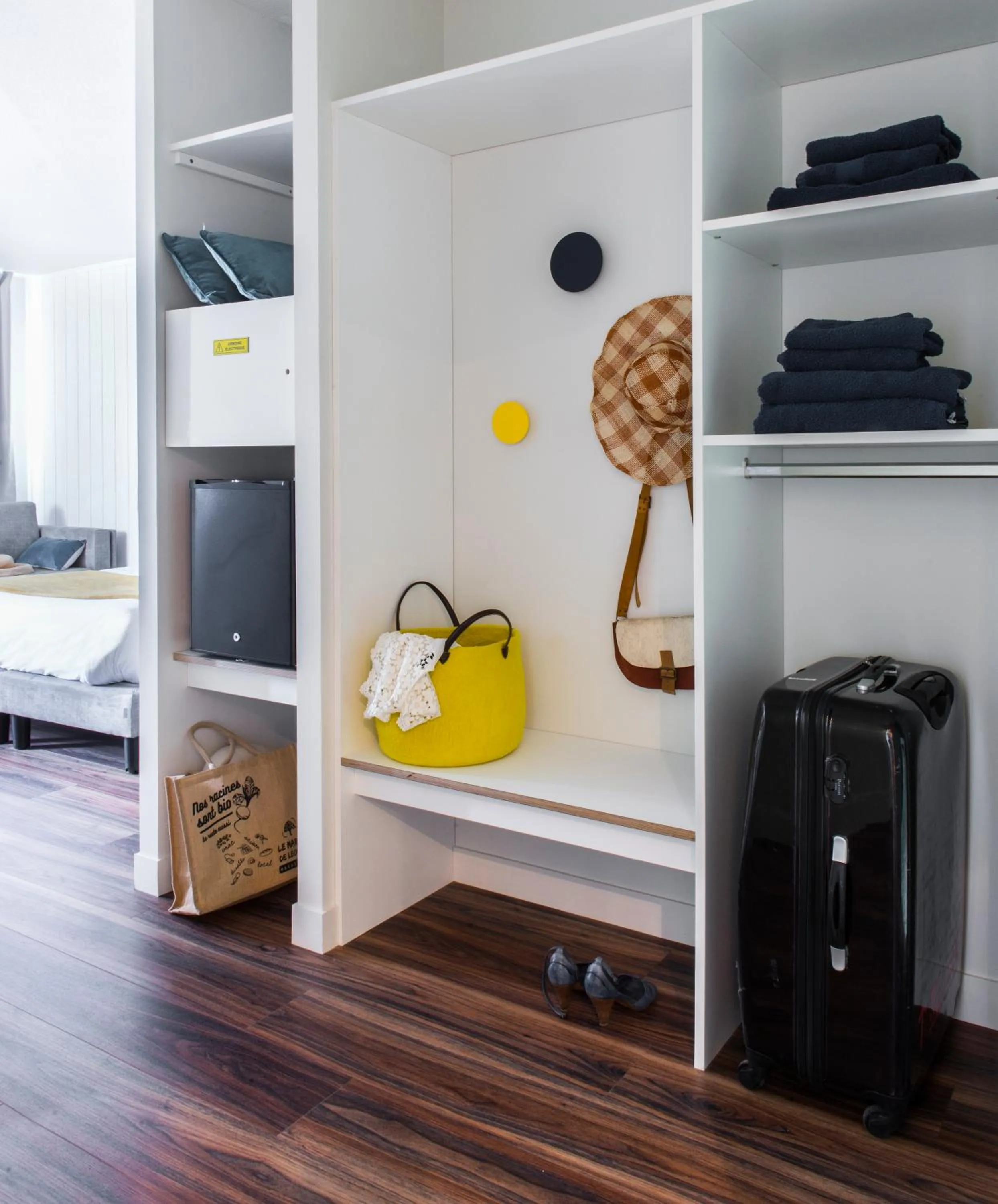 Decorative detail in Logis Hôtel L'Air Marin